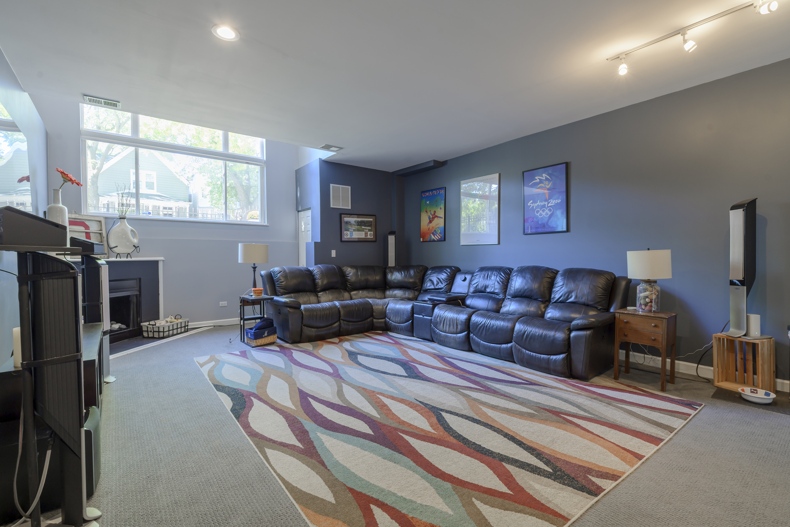 2501 N Monticello Avenue