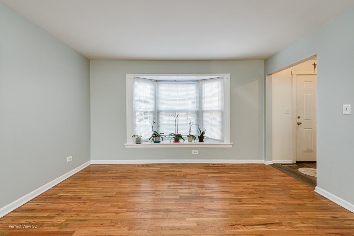 2008 W LUNT Avenue Unit: B