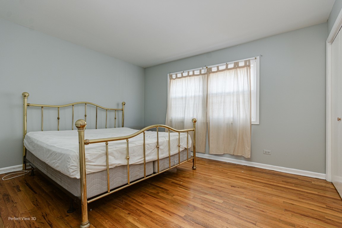 2008 W LUNT Avenue Unit: B