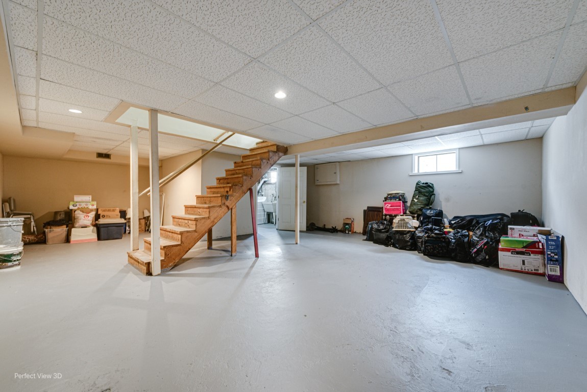 2008 W LUNT Avenue Unit: B