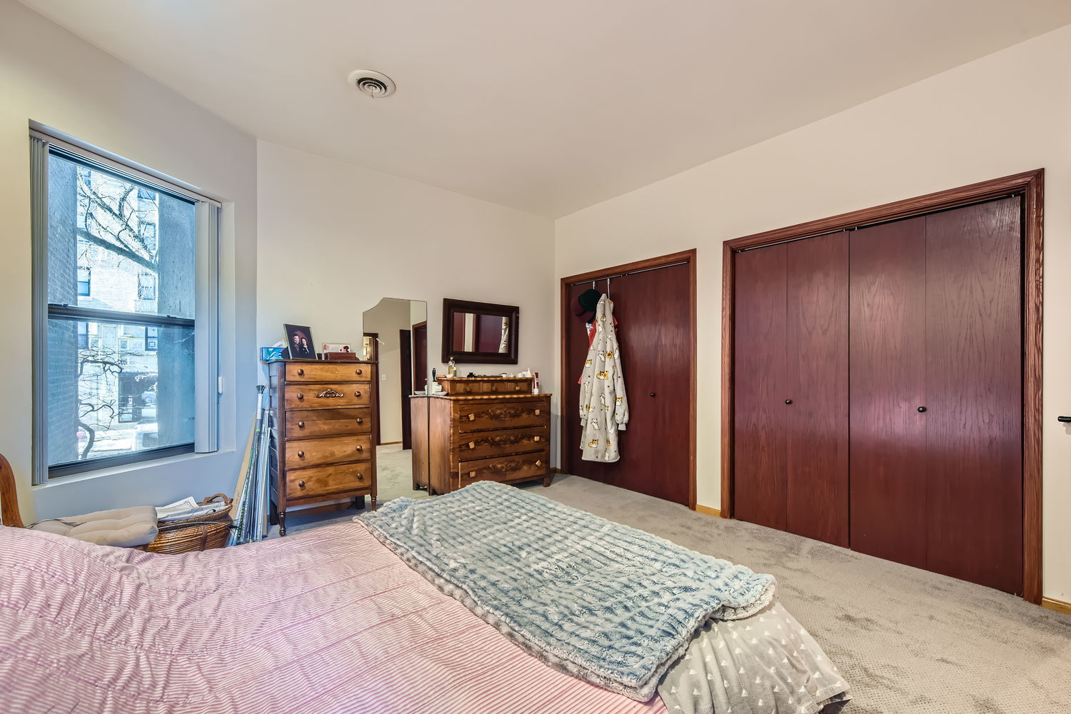 5053 N Sheridan Road Unit: 1S