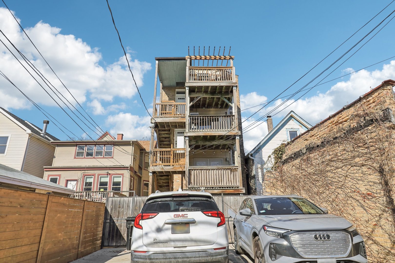 1637 W Olive Avenue Unit: 1