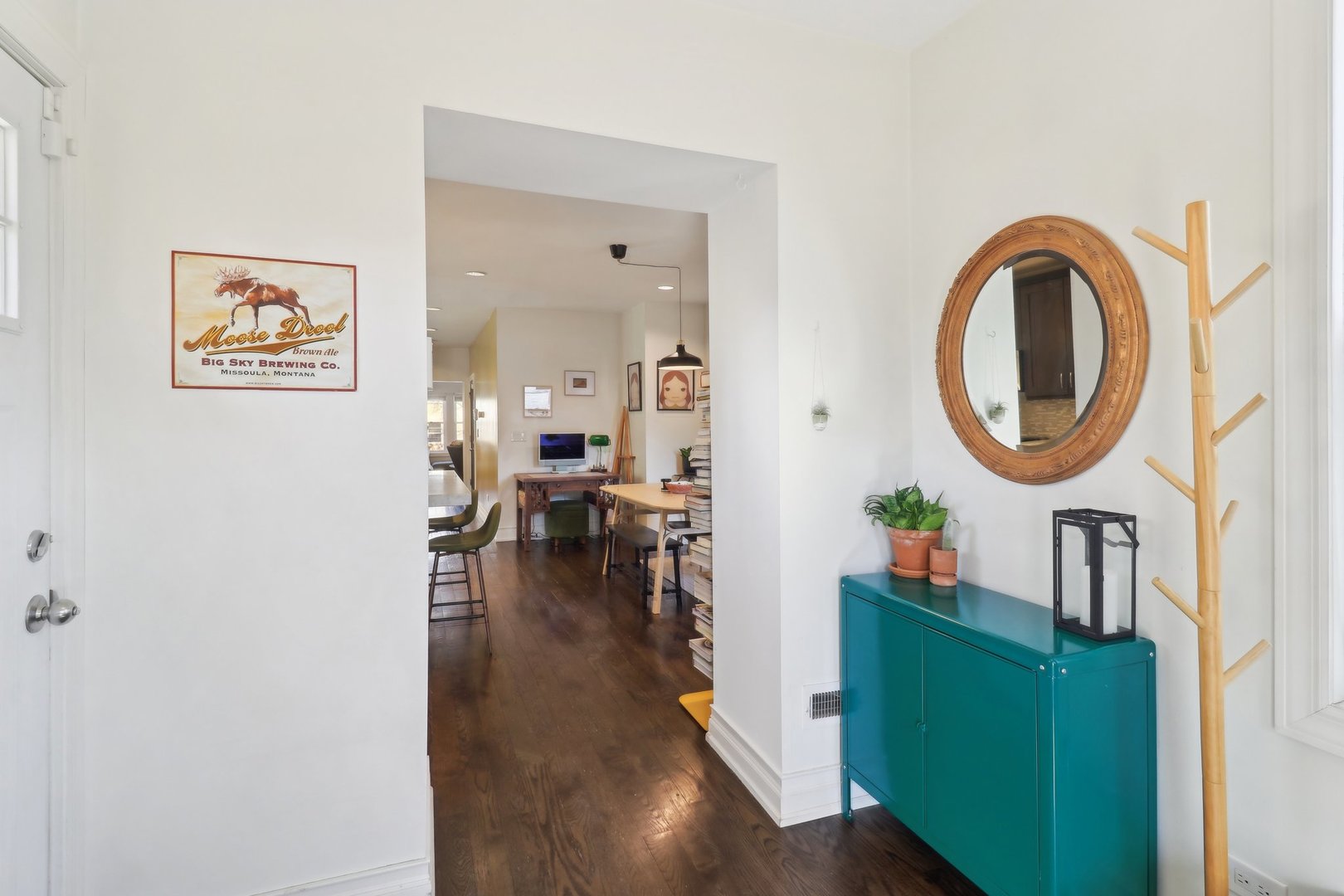 1637 W Olive Avenue Unit: 1