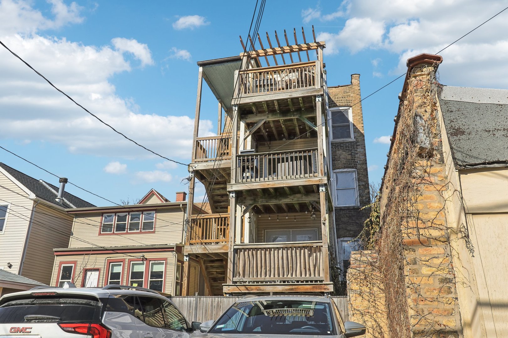 1637 W Olive Avenue Unit: 1