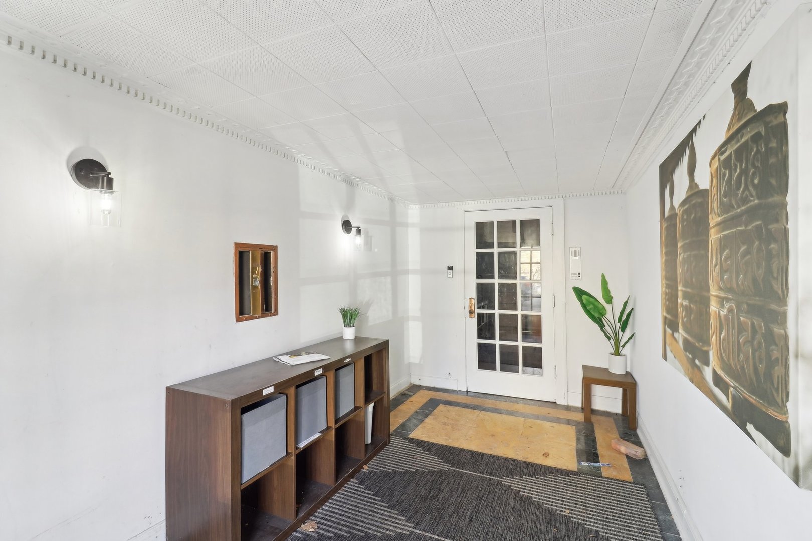 1637 W Olive Avenue Unit: 1