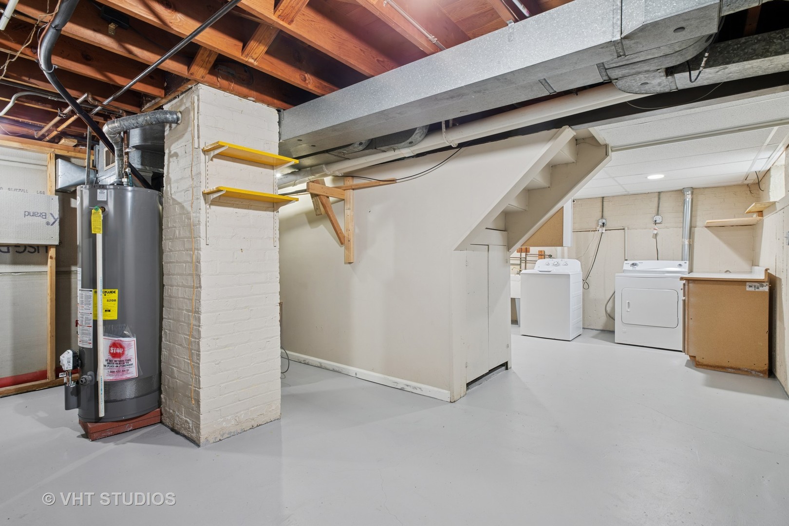 6037 N Kedvale Avenue