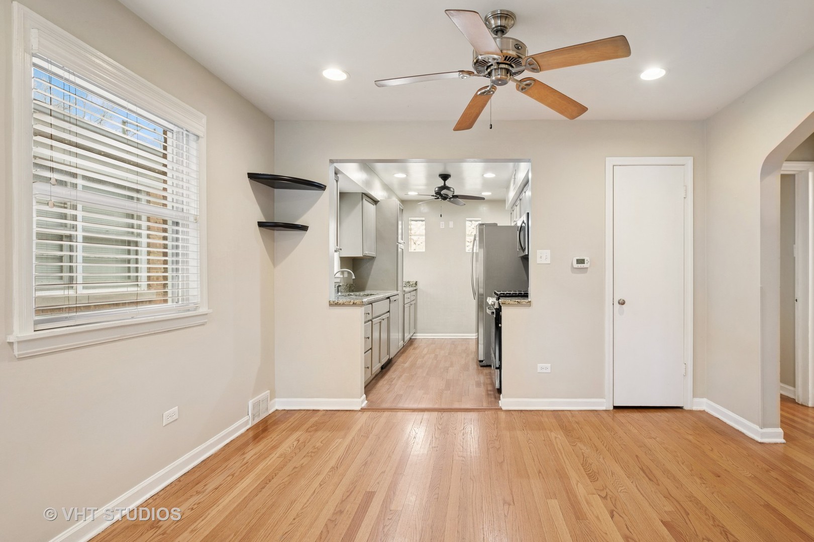 6037 N Kedvale Avenue