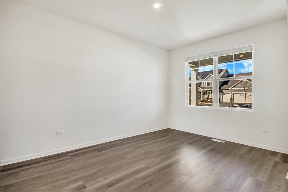 3643 Ancient Oak Drive