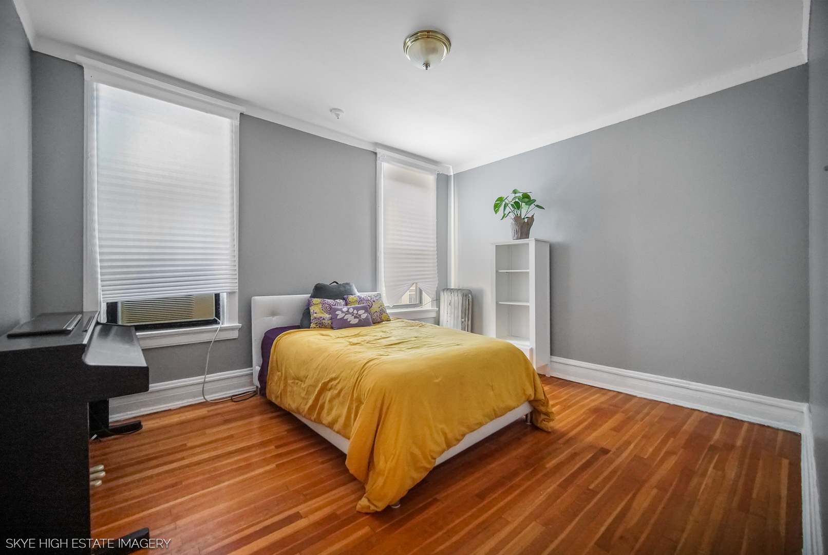 5208 S Ingleside Avenue Unit: 3S