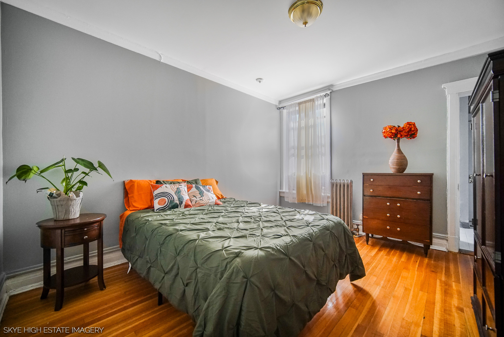 5208 S Ingleside Avenue Unit: 3S