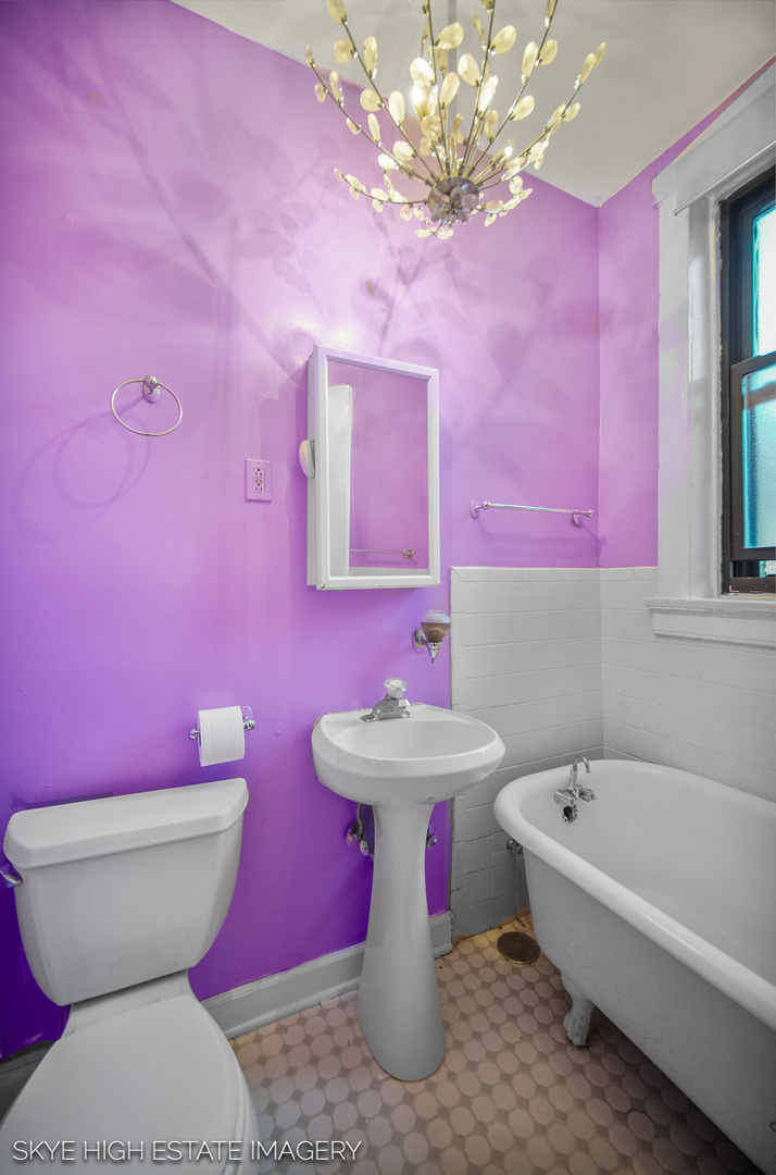 5208 S Ingleside Avenue Unit: 3S