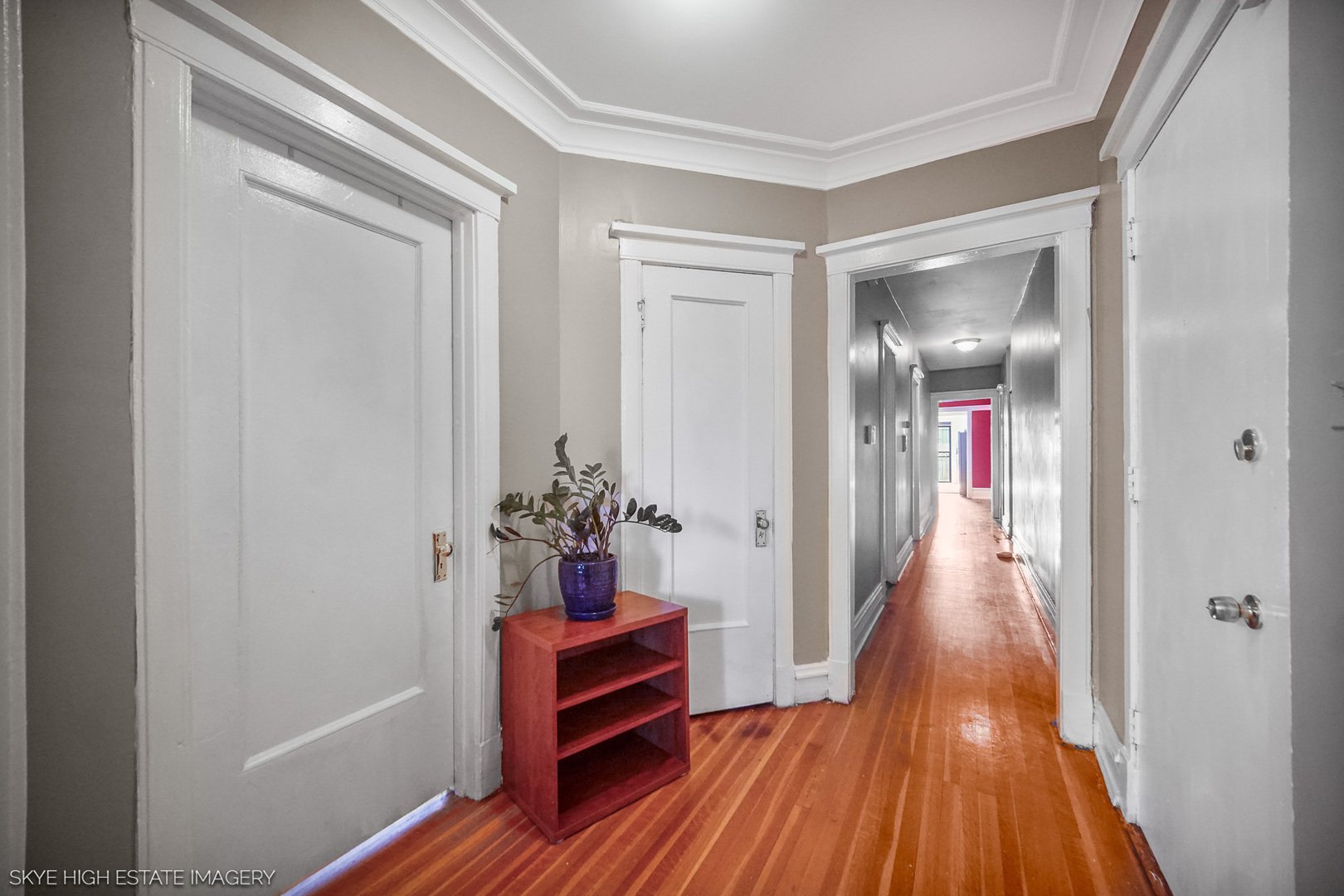 5208 S Ingleside Avenue Unit: 3S