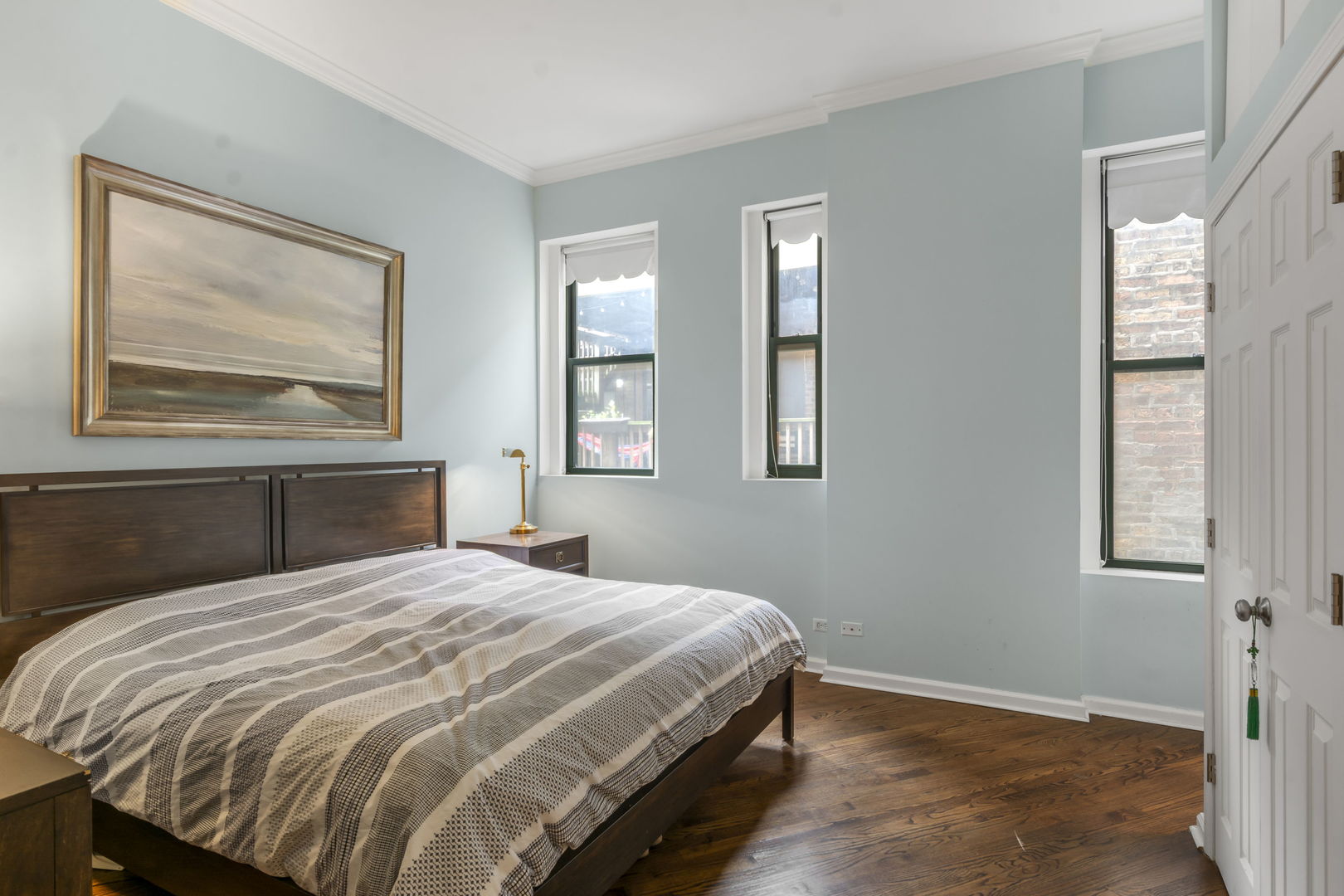 2541 N Racine Avenue Unit: 2