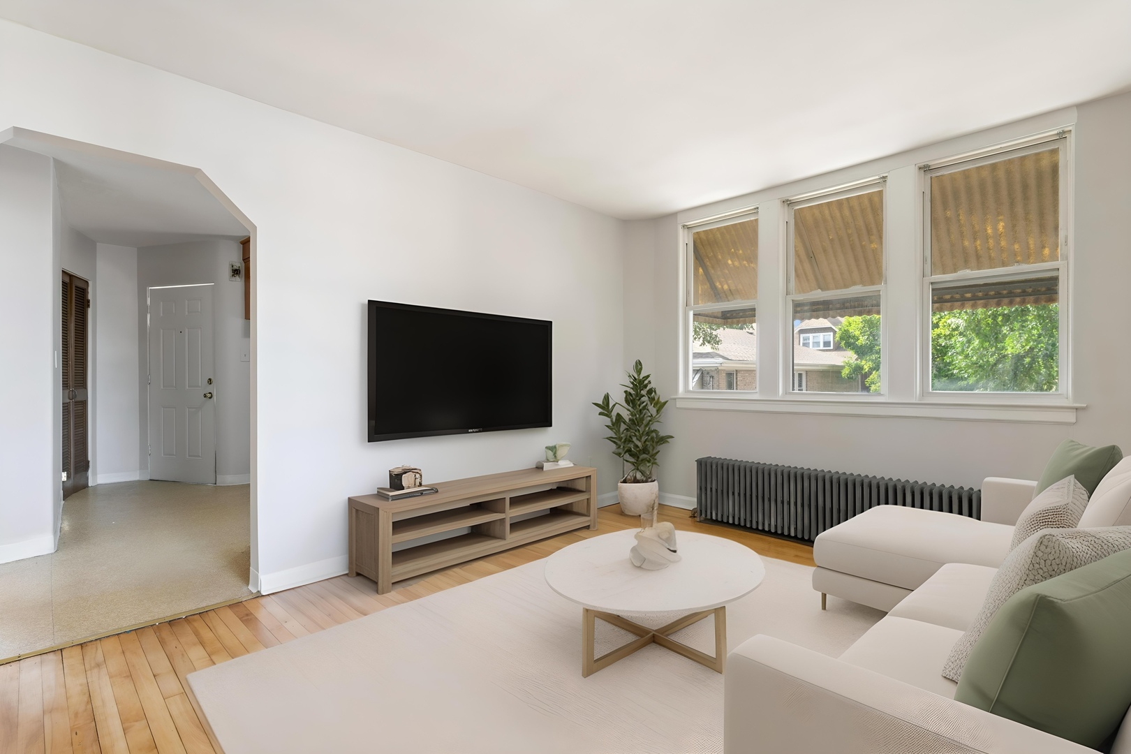 2335 N Merrimac Avenue