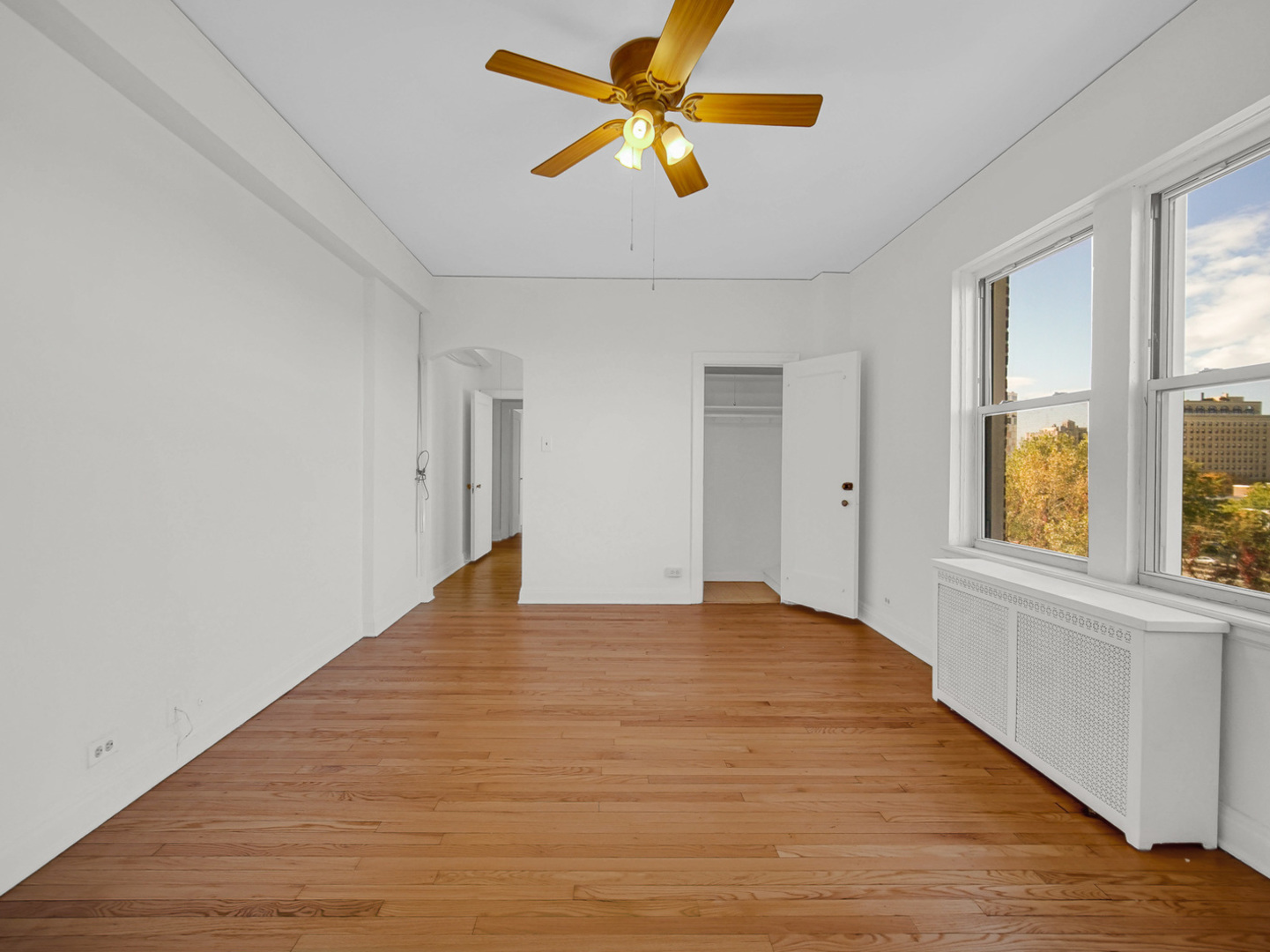 5000 S Cornell Avenue Unit: 6C