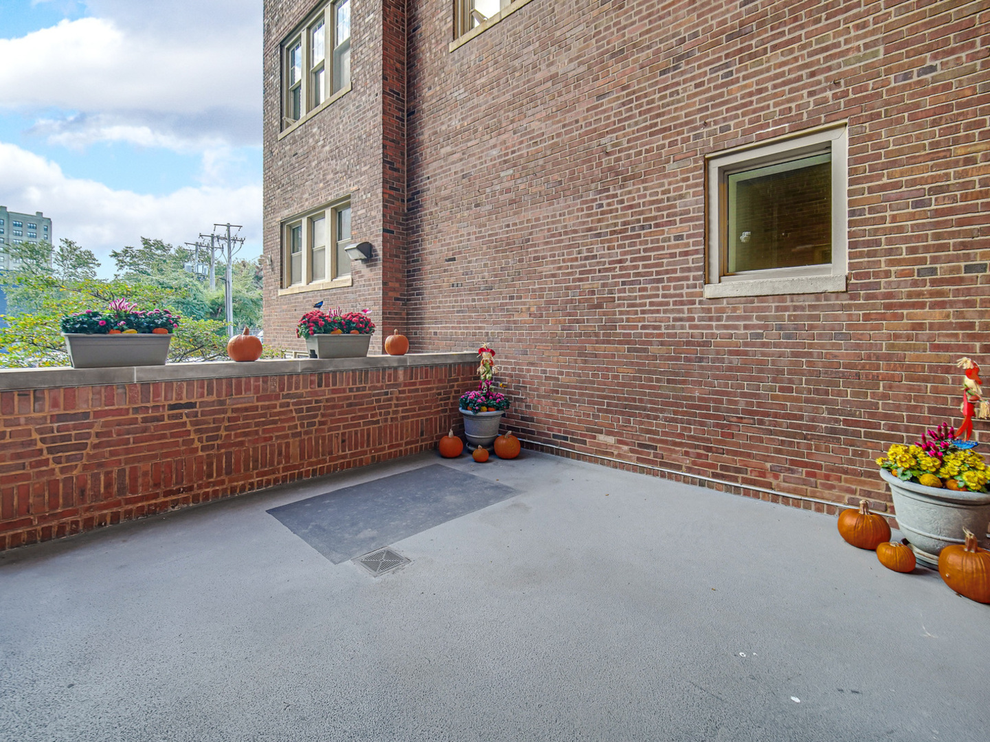 5000 S Cornell Avenue Unit: 6C