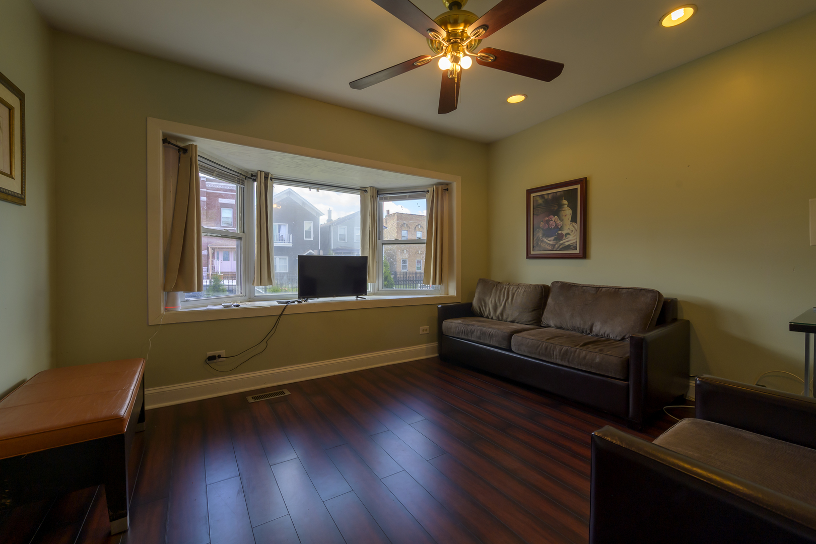 2436 W Fillmore Street