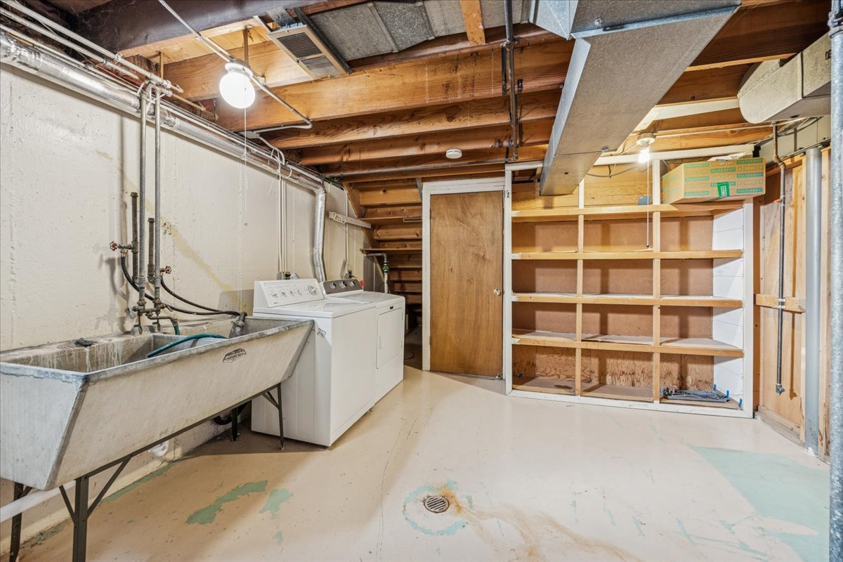 11121 Martindale Drive