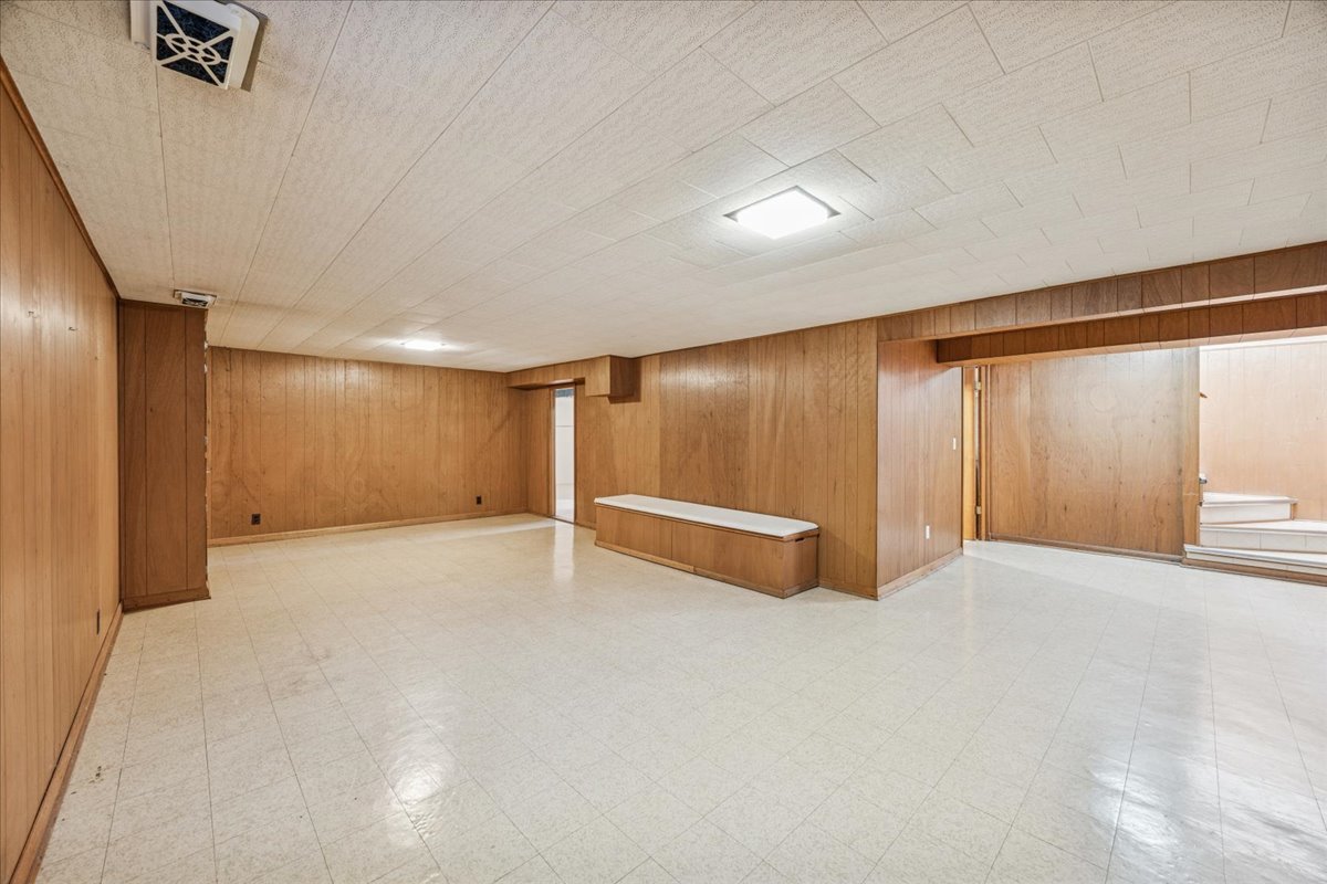 11121 Martindale Drive