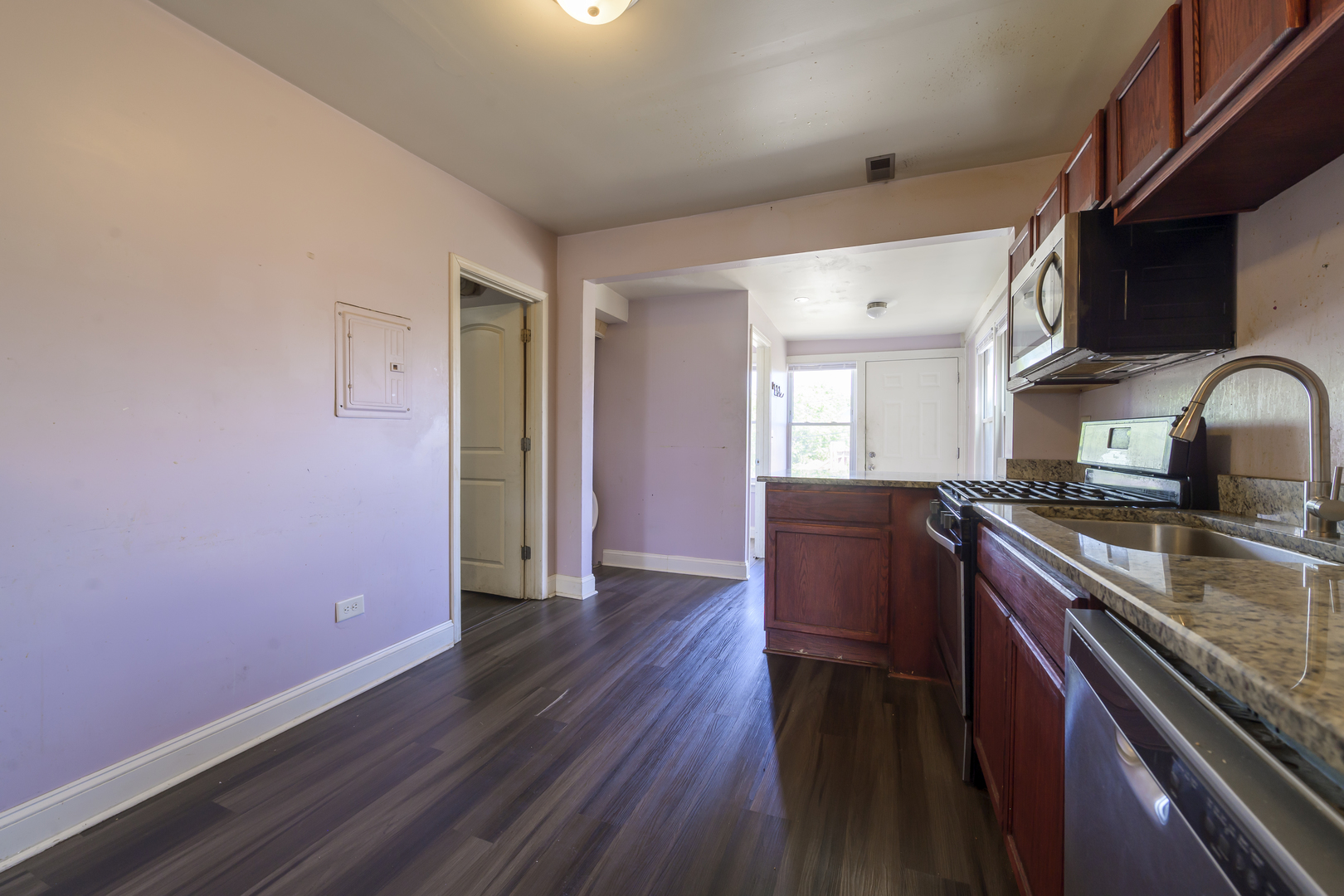 2436 W Fillmore Street