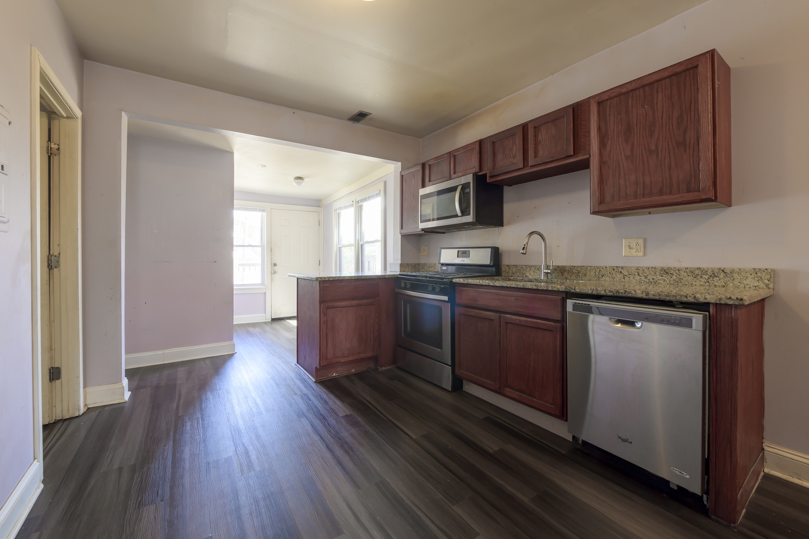 2436 W Fillmore Street