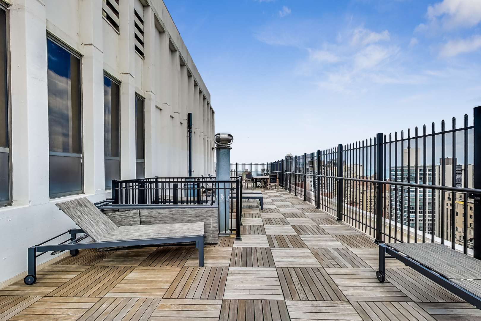 1230 N State Parkway Unit: 19C