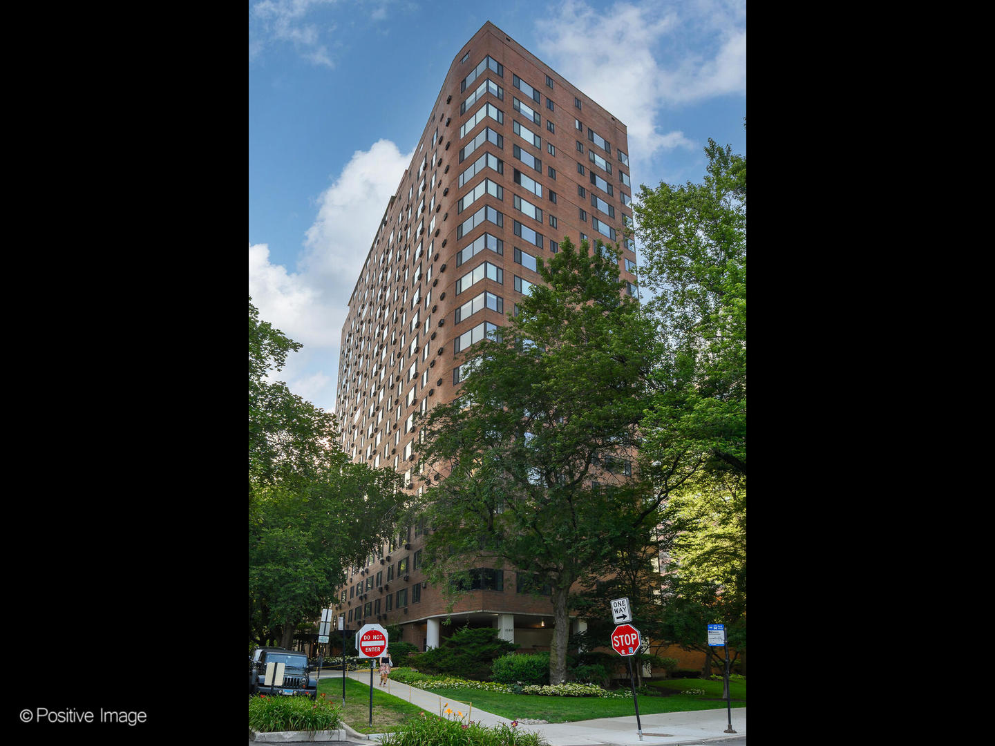 3100 N Lake Shore Drive Unit: 310