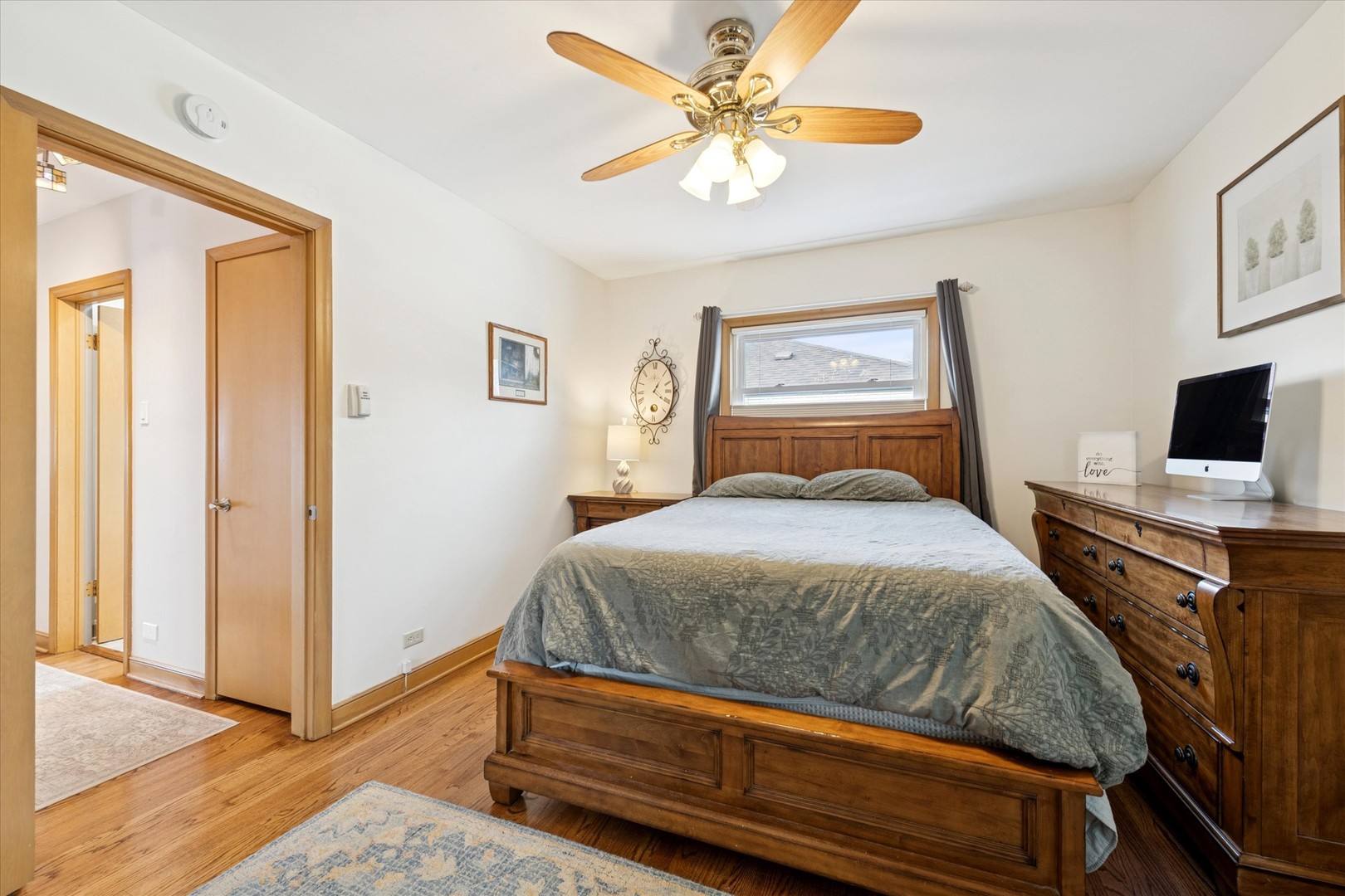 1908 Sunnyside Avenue