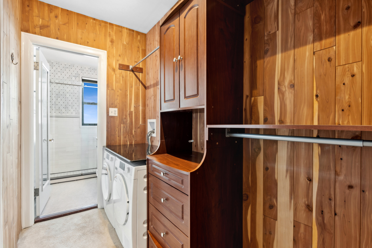 1205 W Sherwin Avenue Unit: 805
