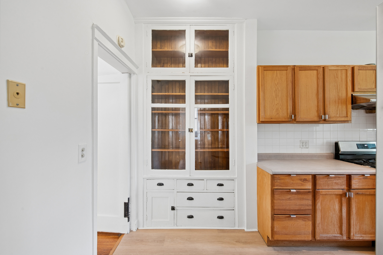 5715 S Blackstone Avenue Unit: 2S