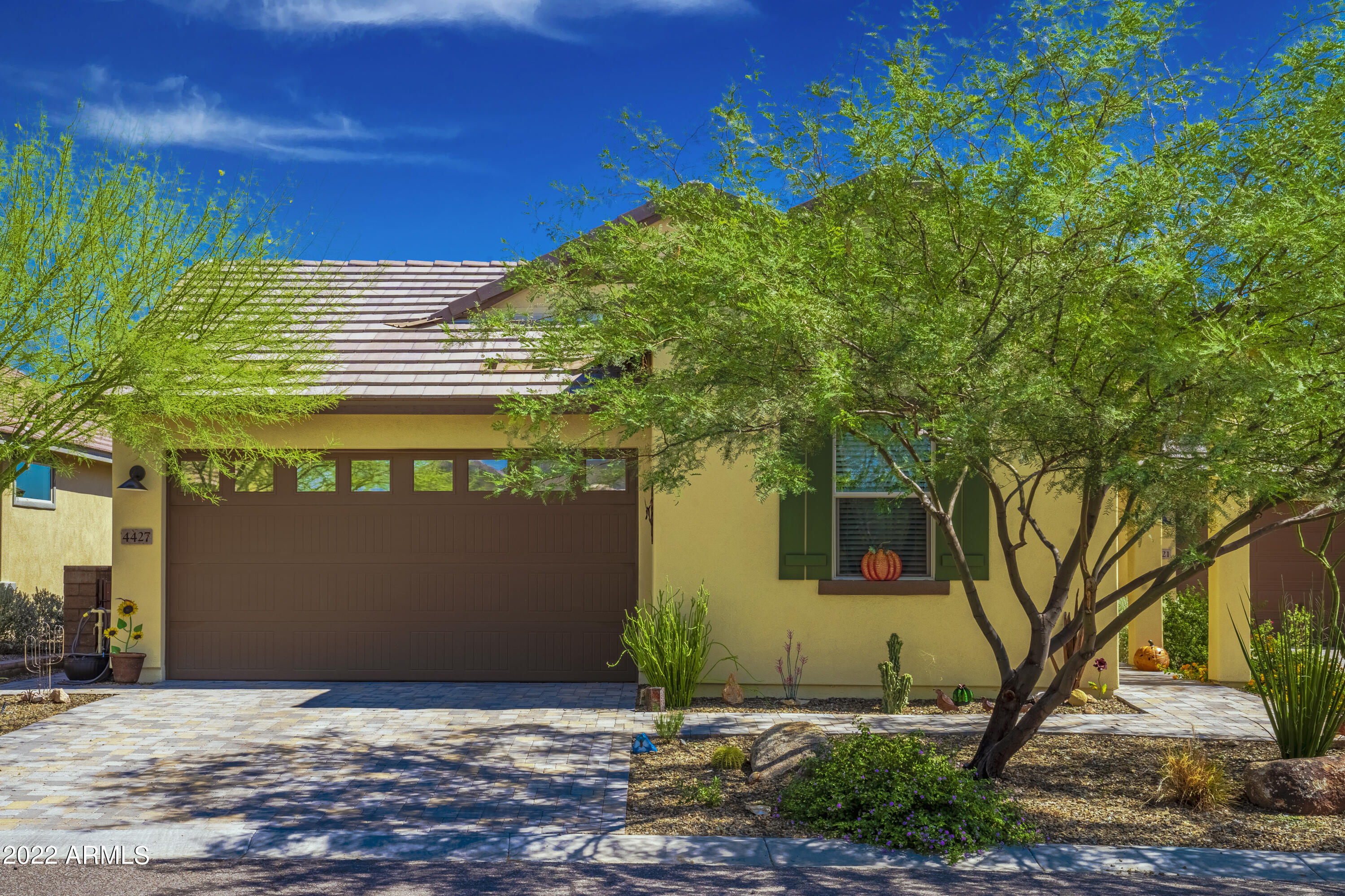 4427 Covered Wagon Trail