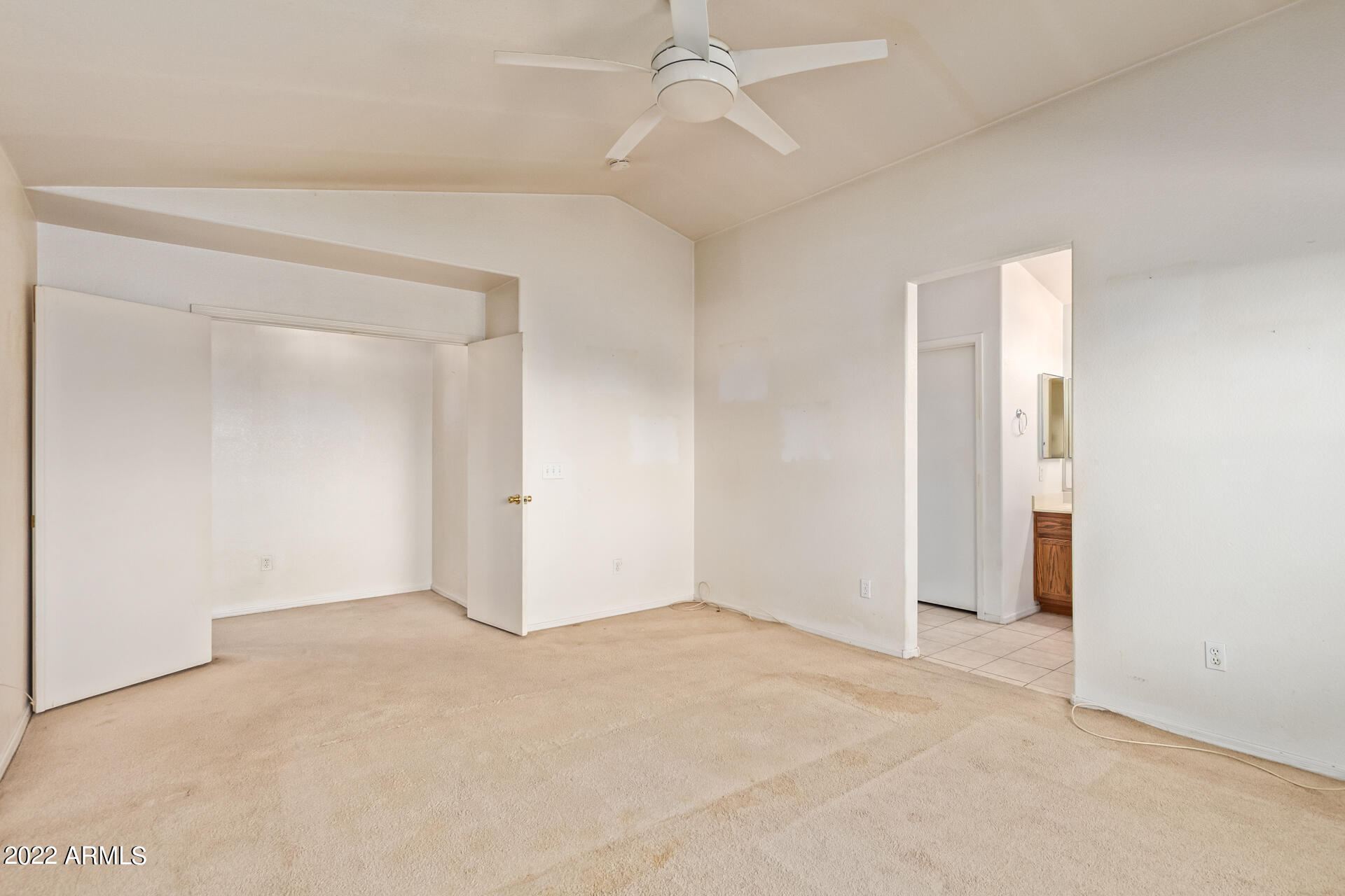 7518 W CHOLLA Street