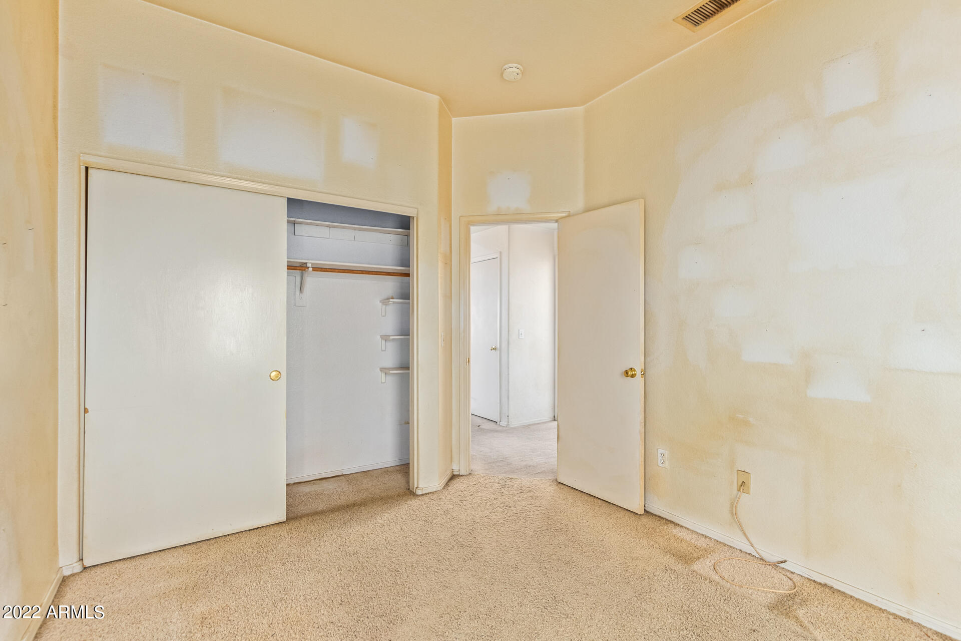 7518 W CHOLLA Street