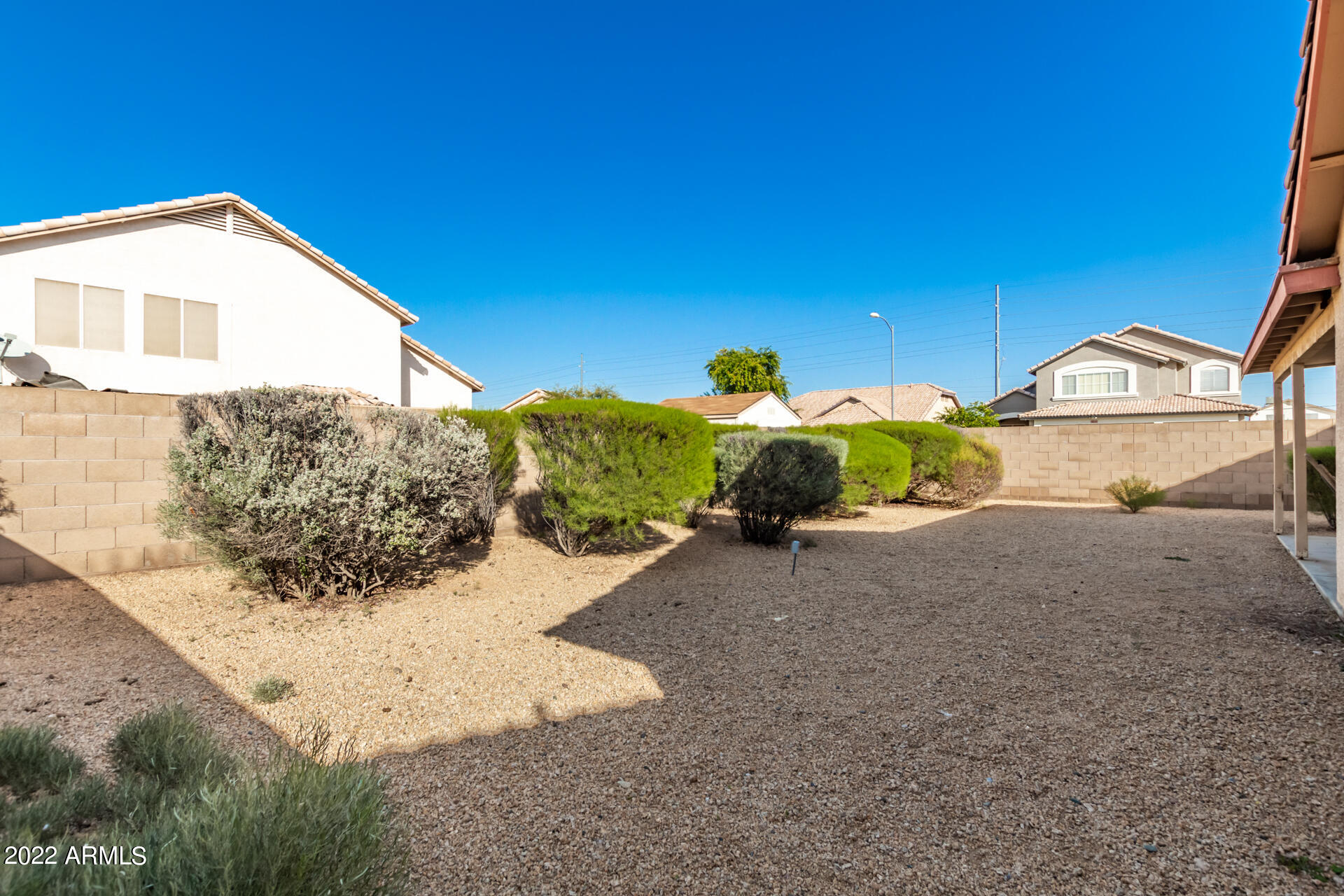 7518 W CHOLLA Street