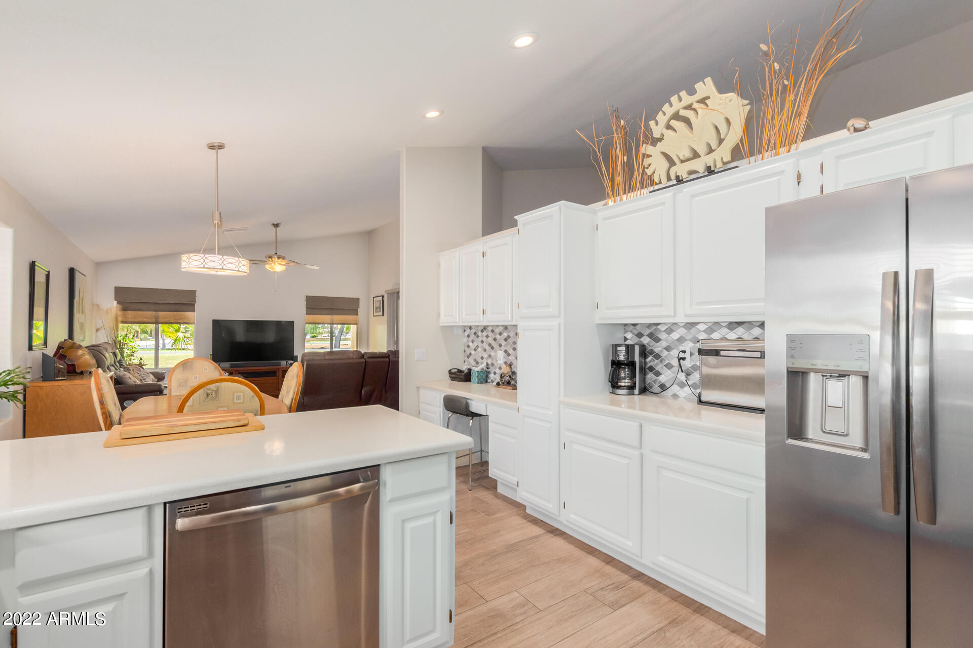 14283 W KIOWA Trail