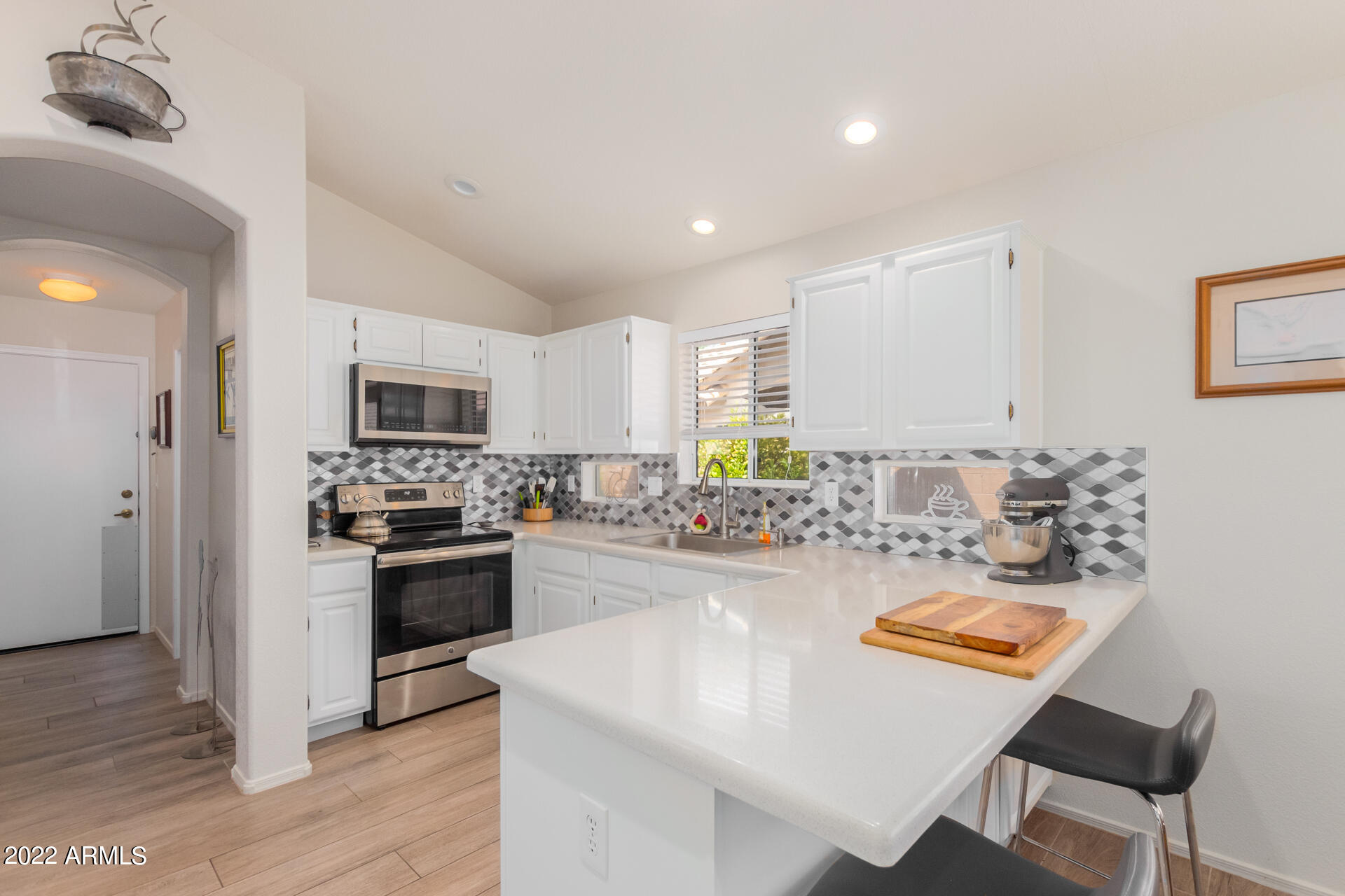 14283 W KIOWA Trail