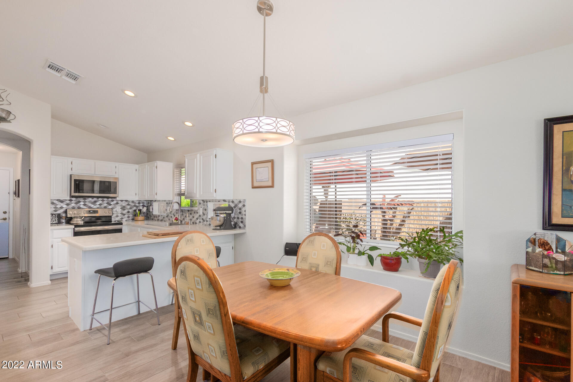 14283 W KIOWA Trail