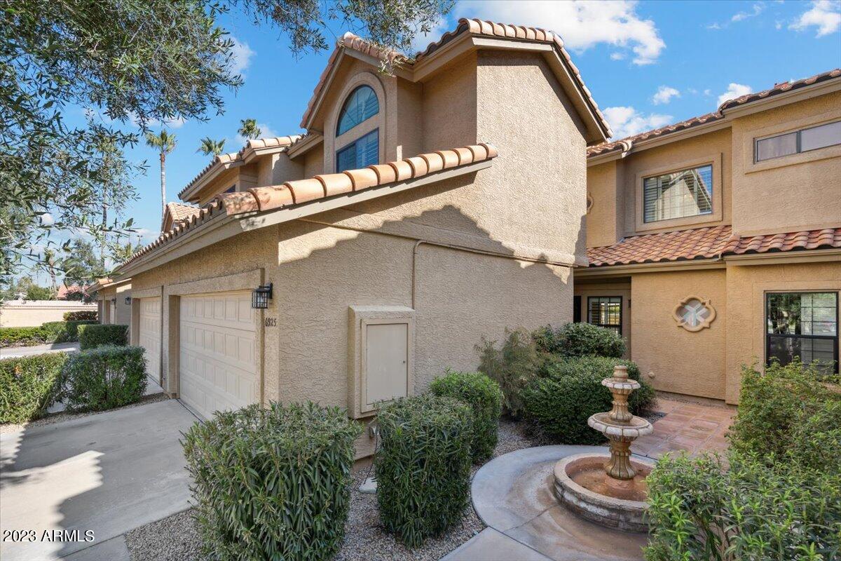 6925 N 78TH Street