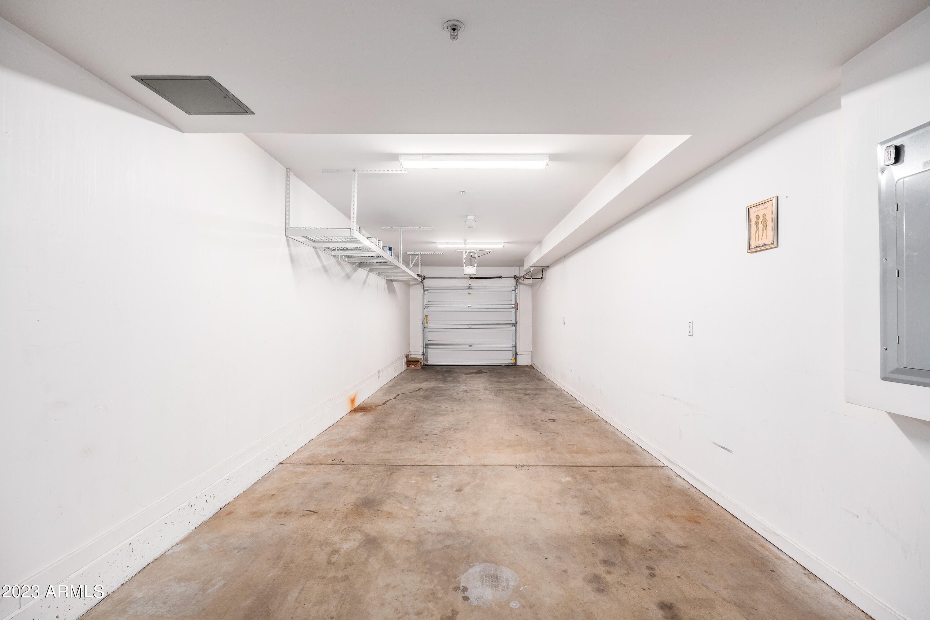 525 W LAKESIDE Drive # 123