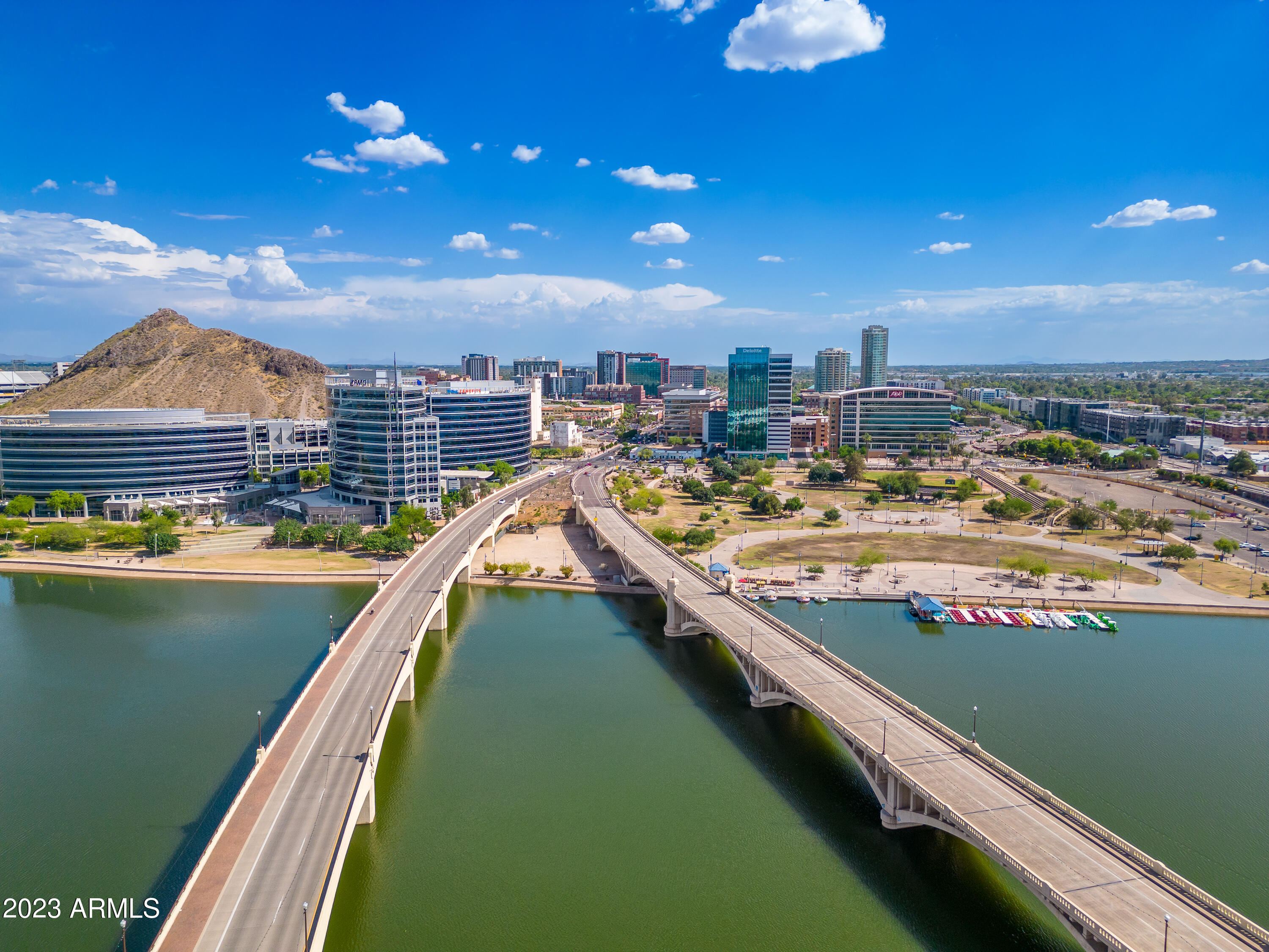 525 W LAKESIDE Drive # 123