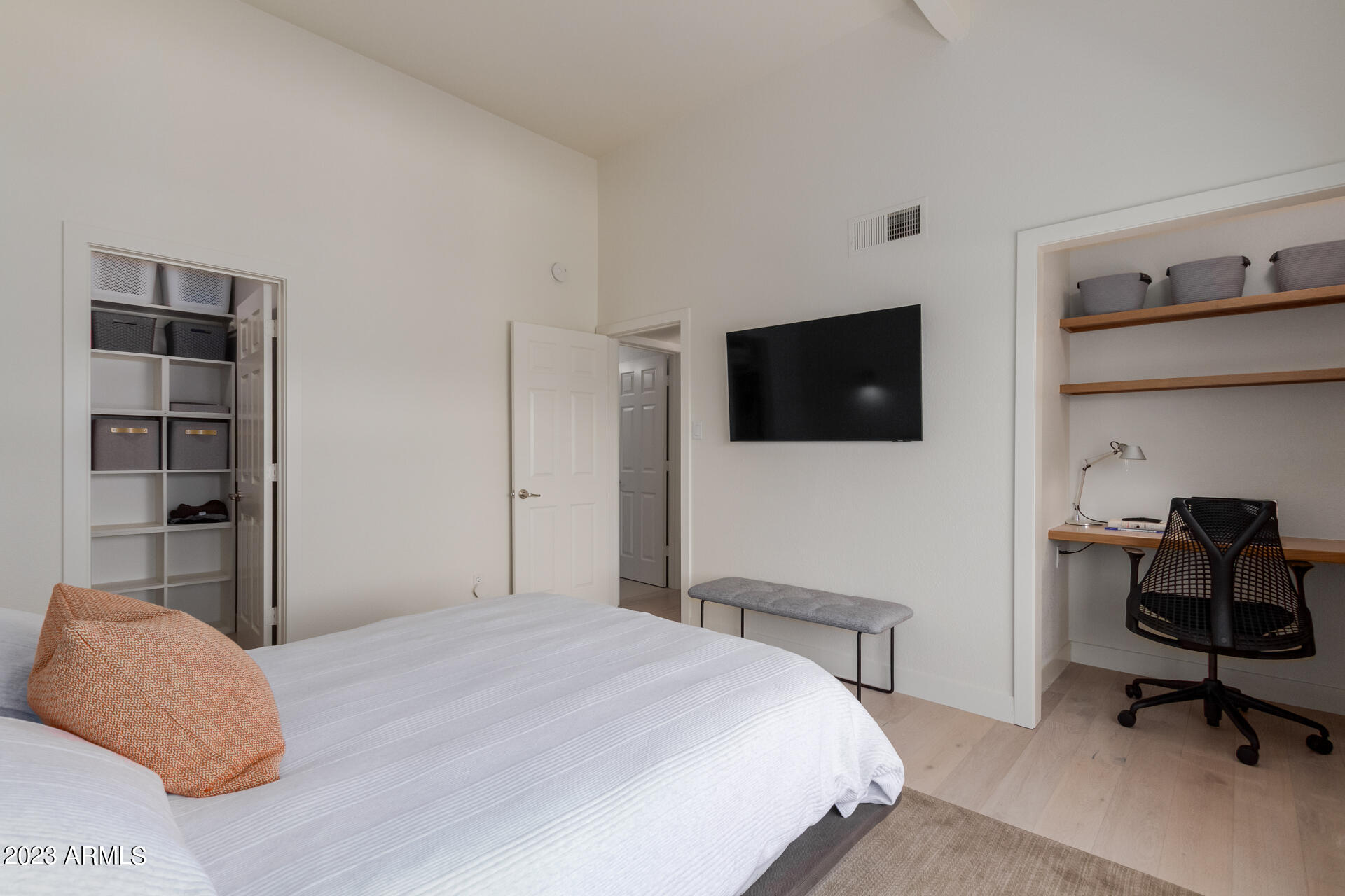 5122 E SHEA Boulevard # 2150