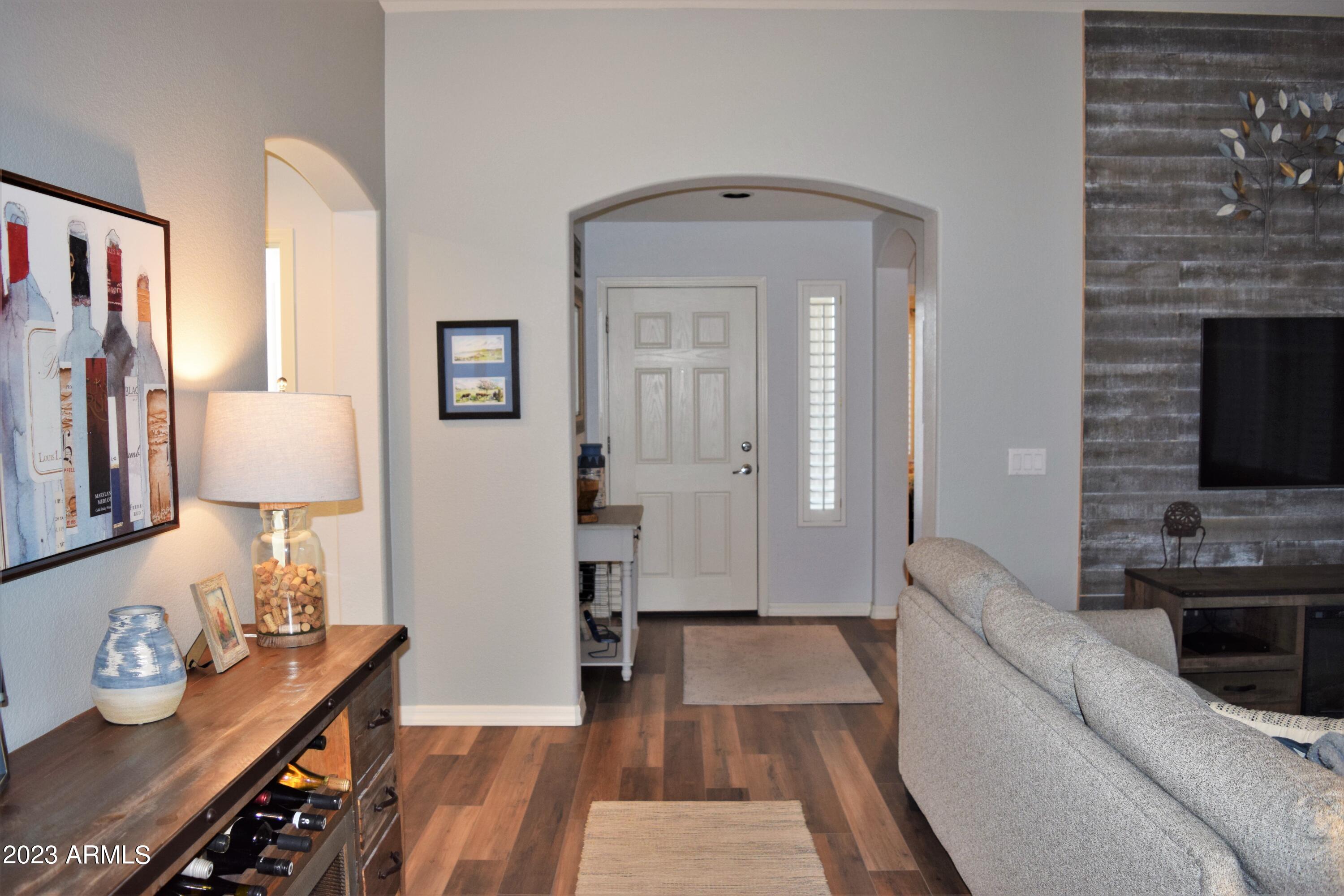 11032 W UTOPIA Road