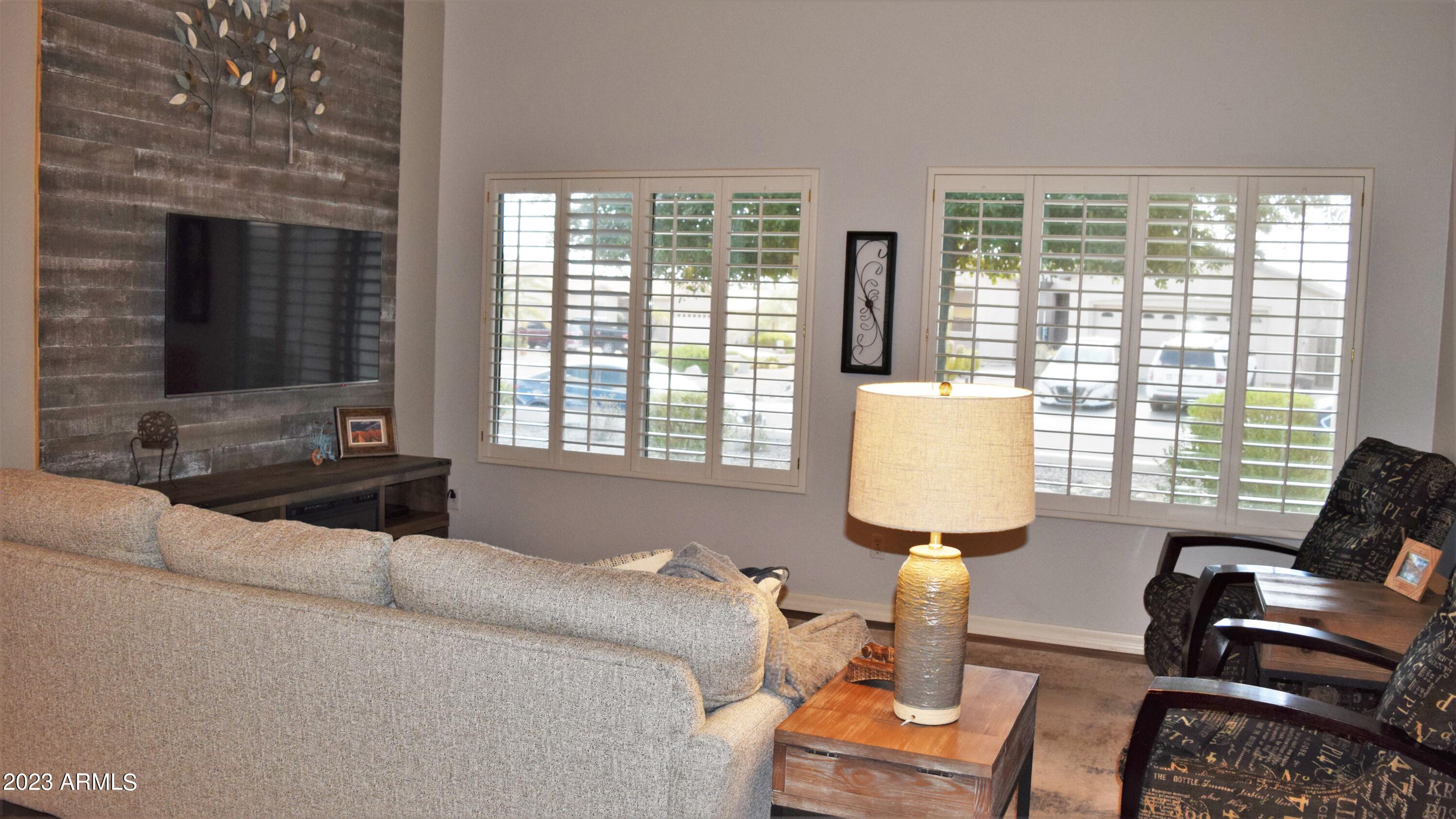 11032 W UTOPIA Road
