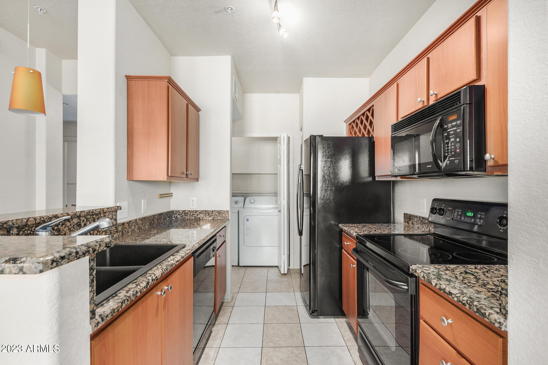 9820 N CENTRAL Avenue # 112