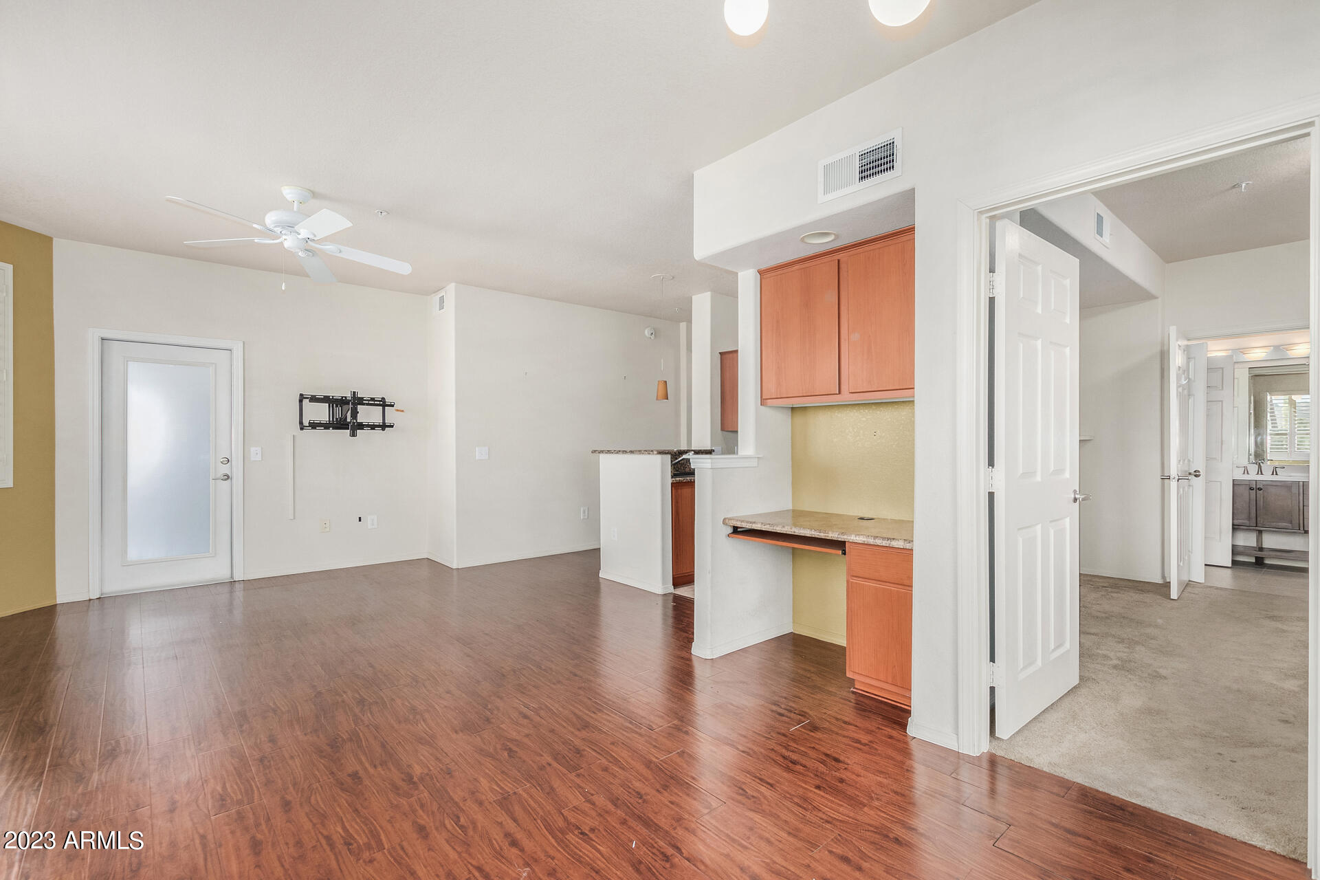 9820 N CENTRAL Avenue # 112