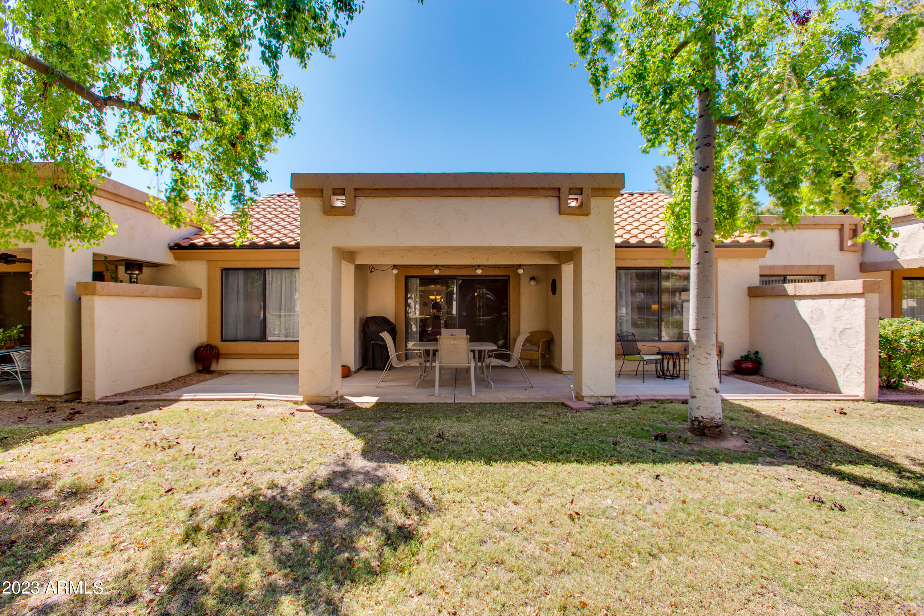 9122 W TARO Lane