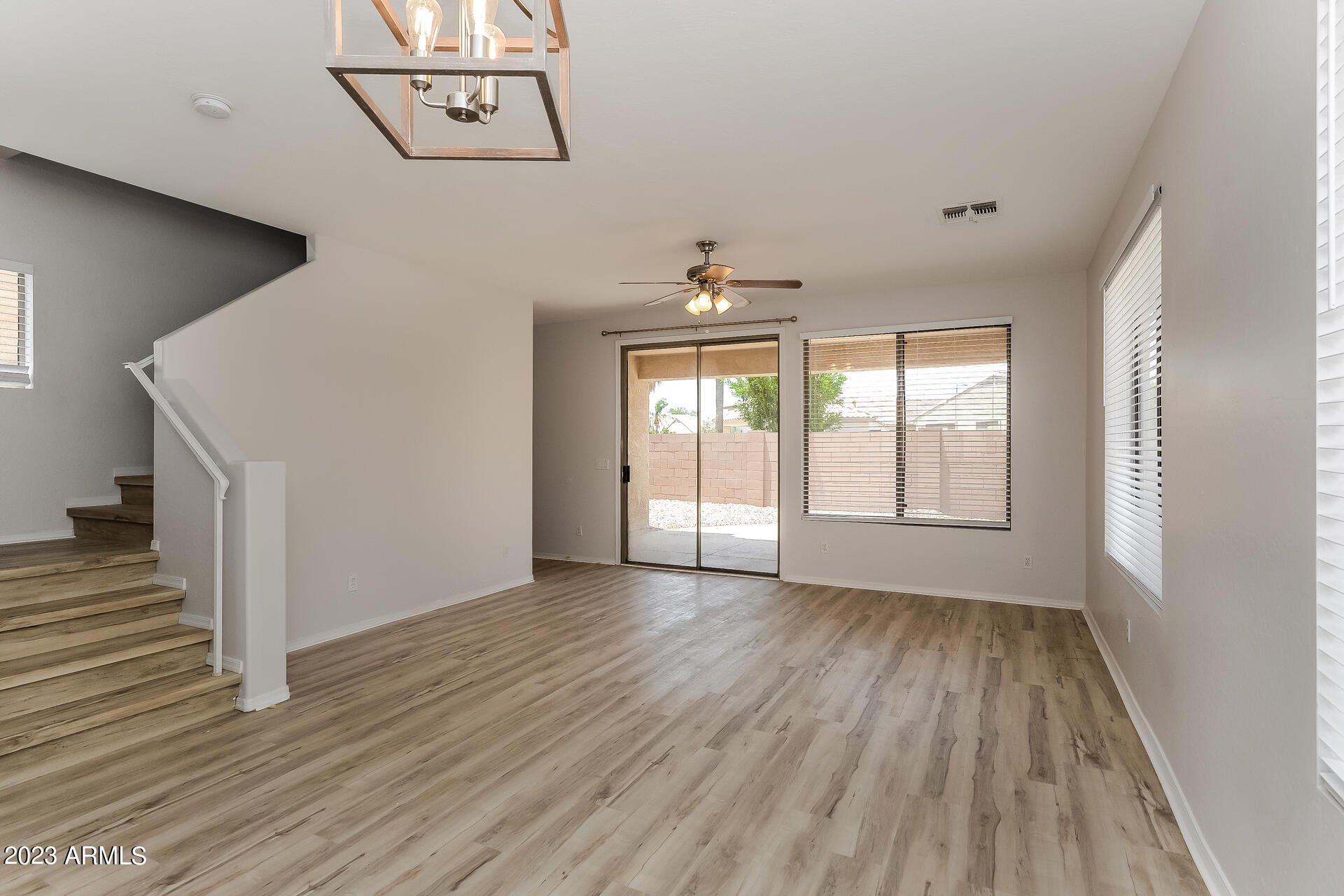 2156 S COMPTON --