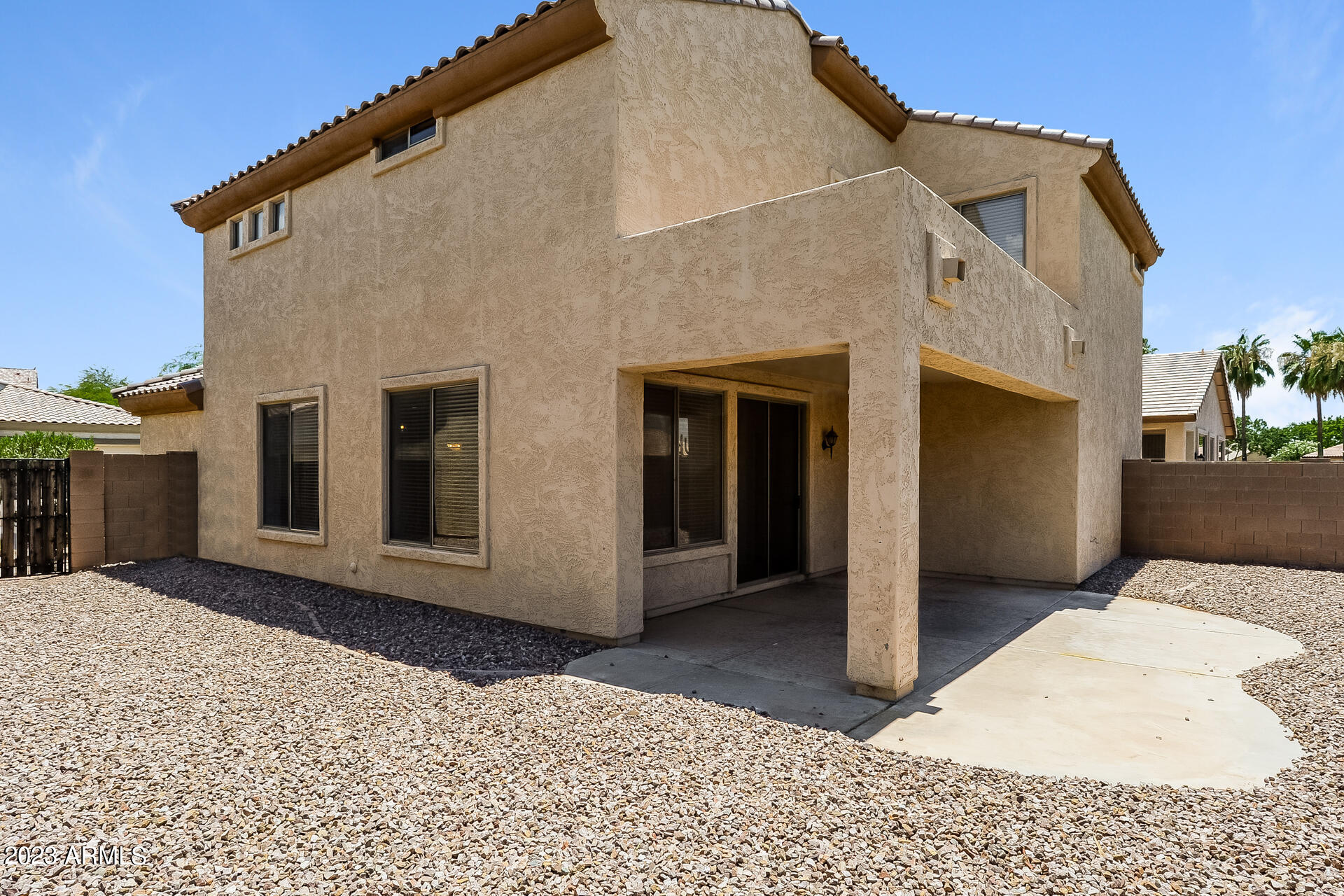 2156 S COMPTON --
