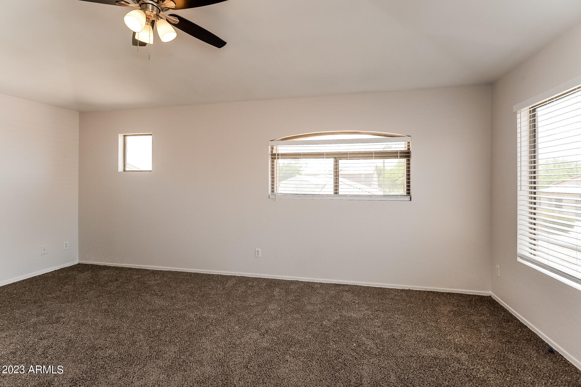 2156 S COMPTON --