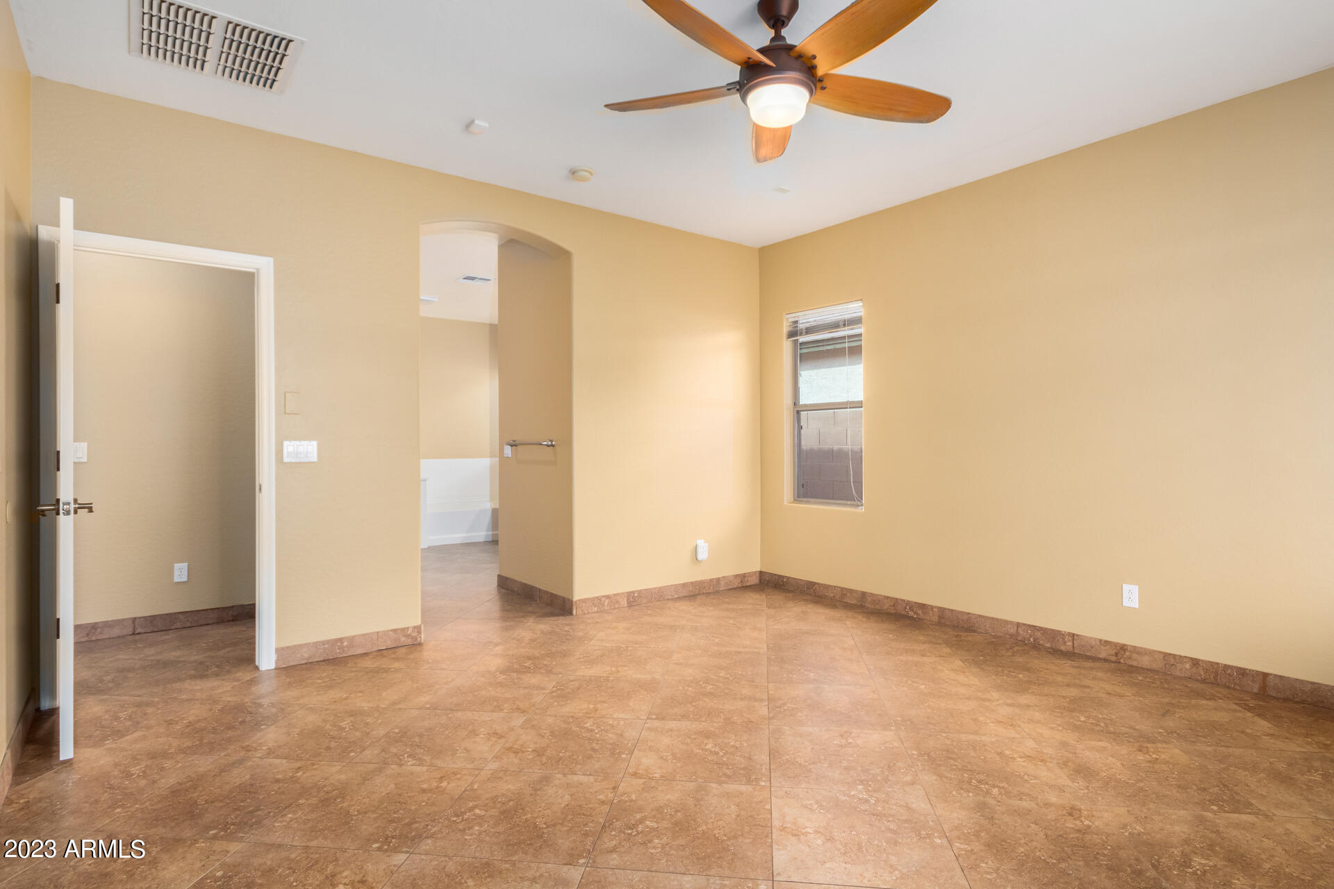 13788 W WATSON Lane